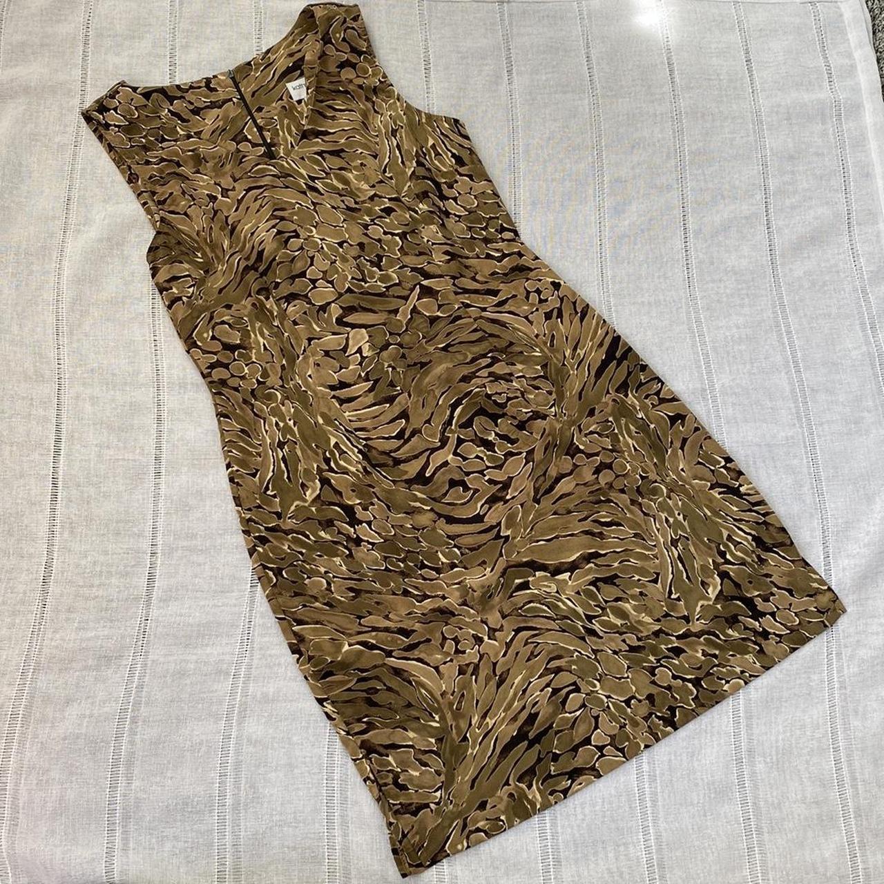 item listed by radiatejoyclothing