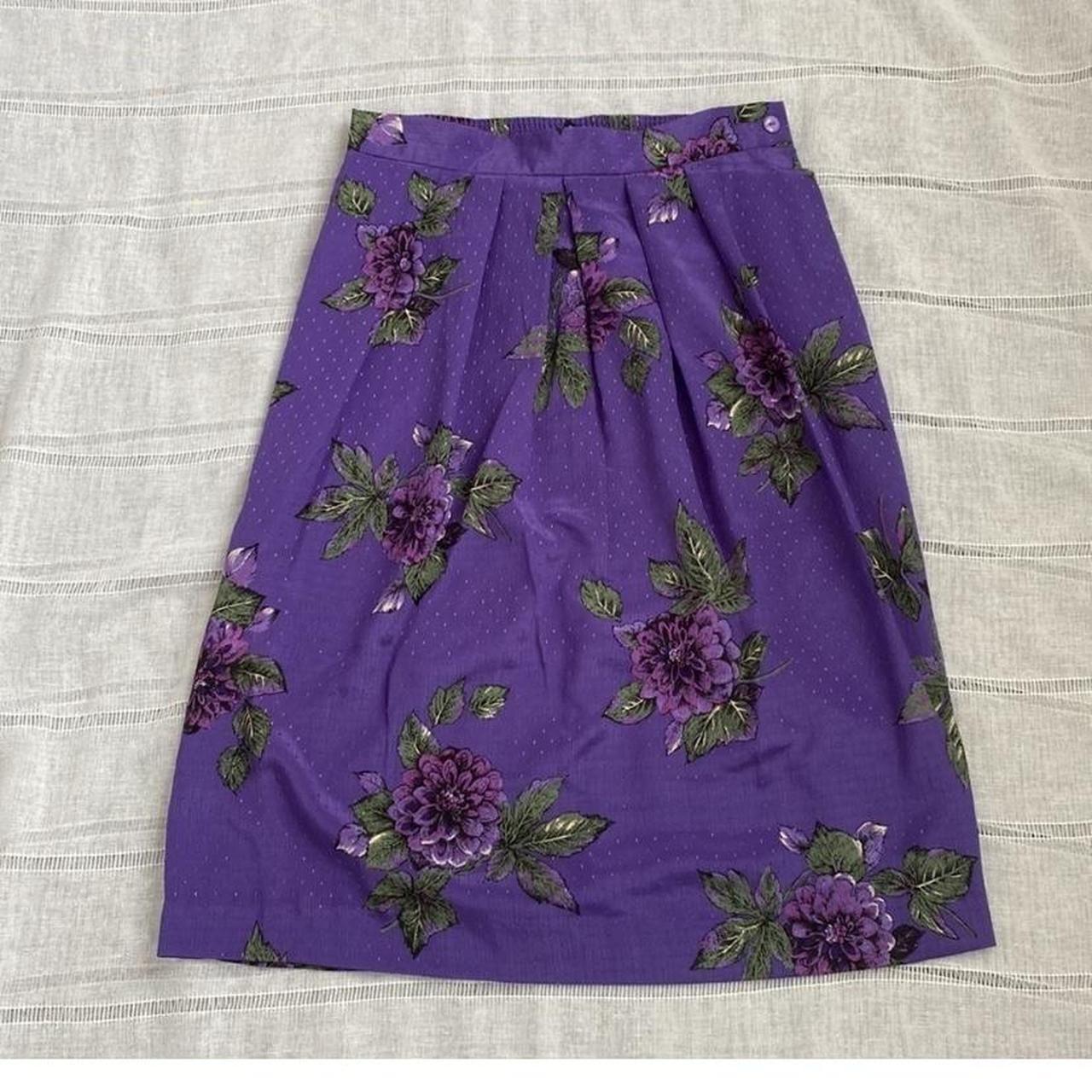 item listed by radiatejoyclothing