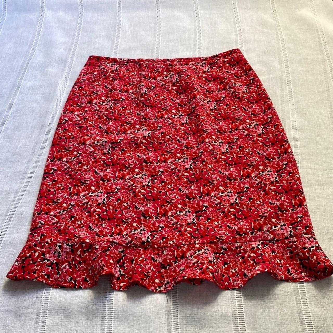item listed by radiatejoyclothing