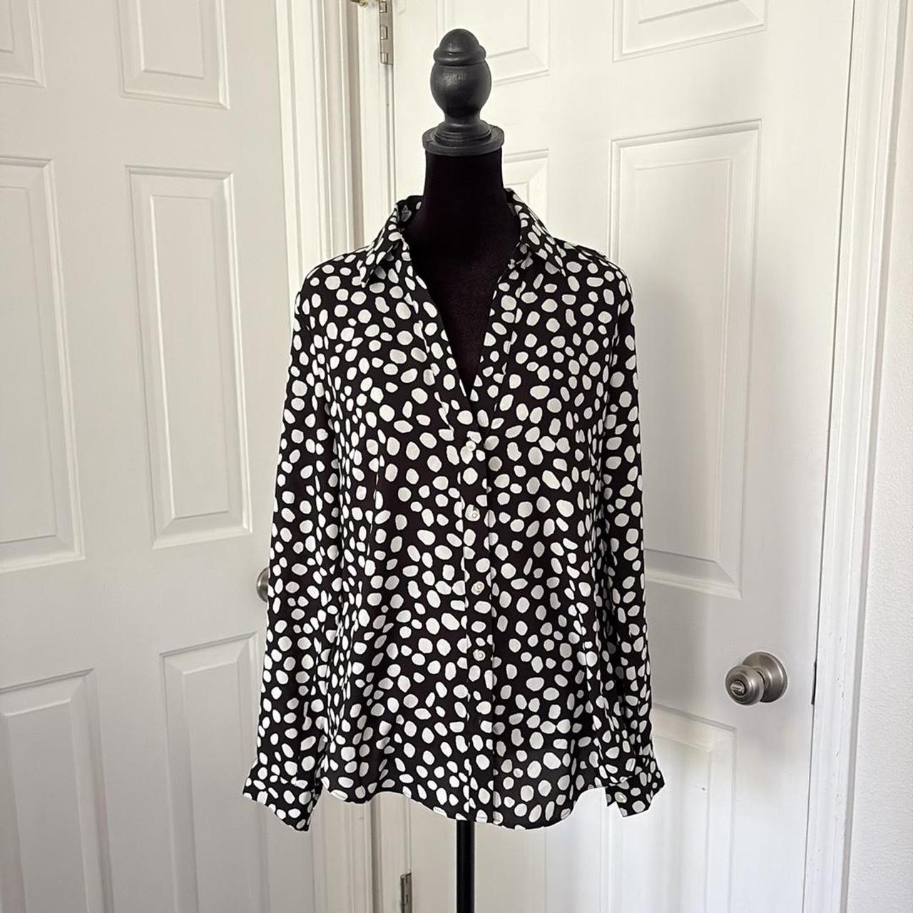 item listed by radiatejoyclothing