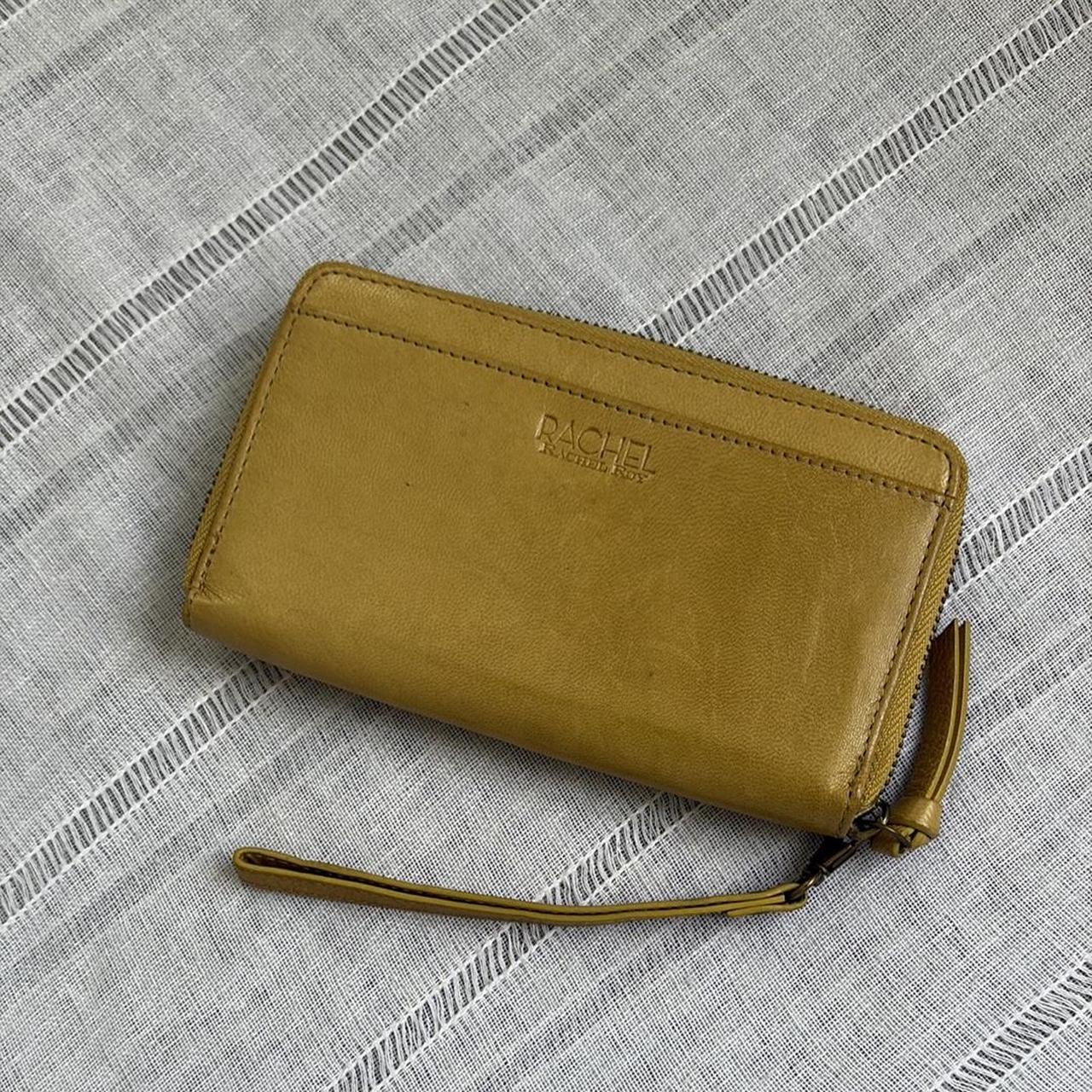 item listed by radiatejoyclothing