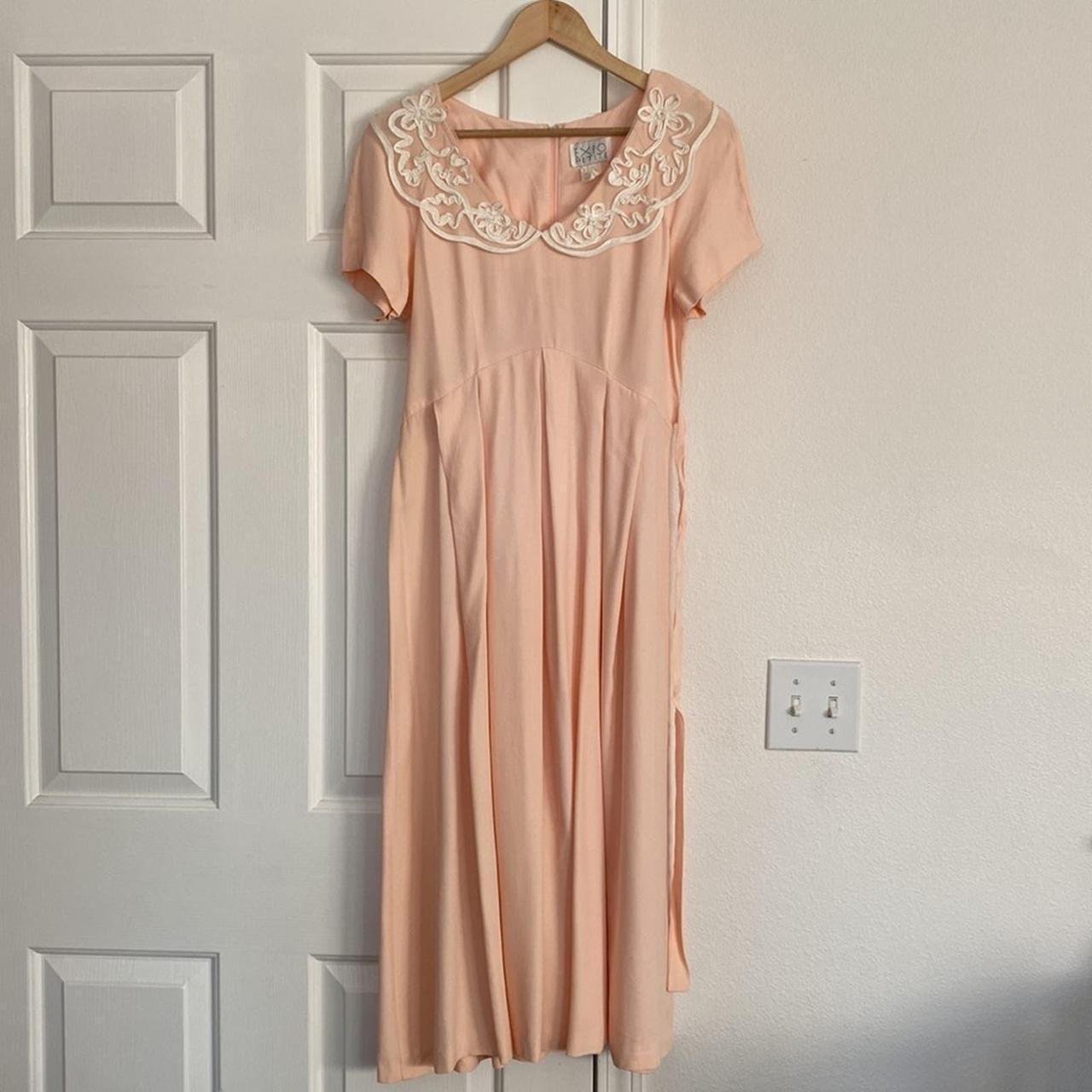 item listed by radiatejoyclothing