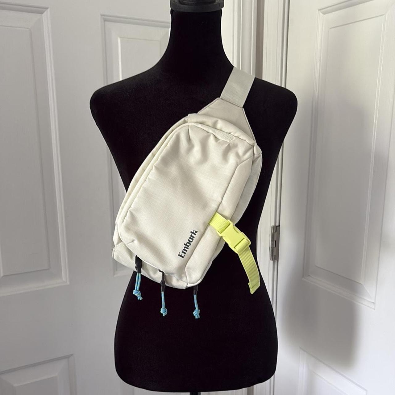 item listed by radiatejoyclothing