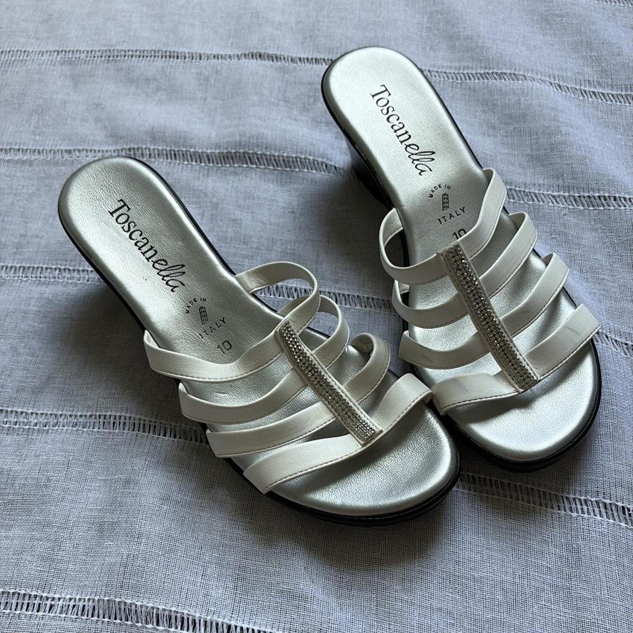 item listed by radiatejoyclothing