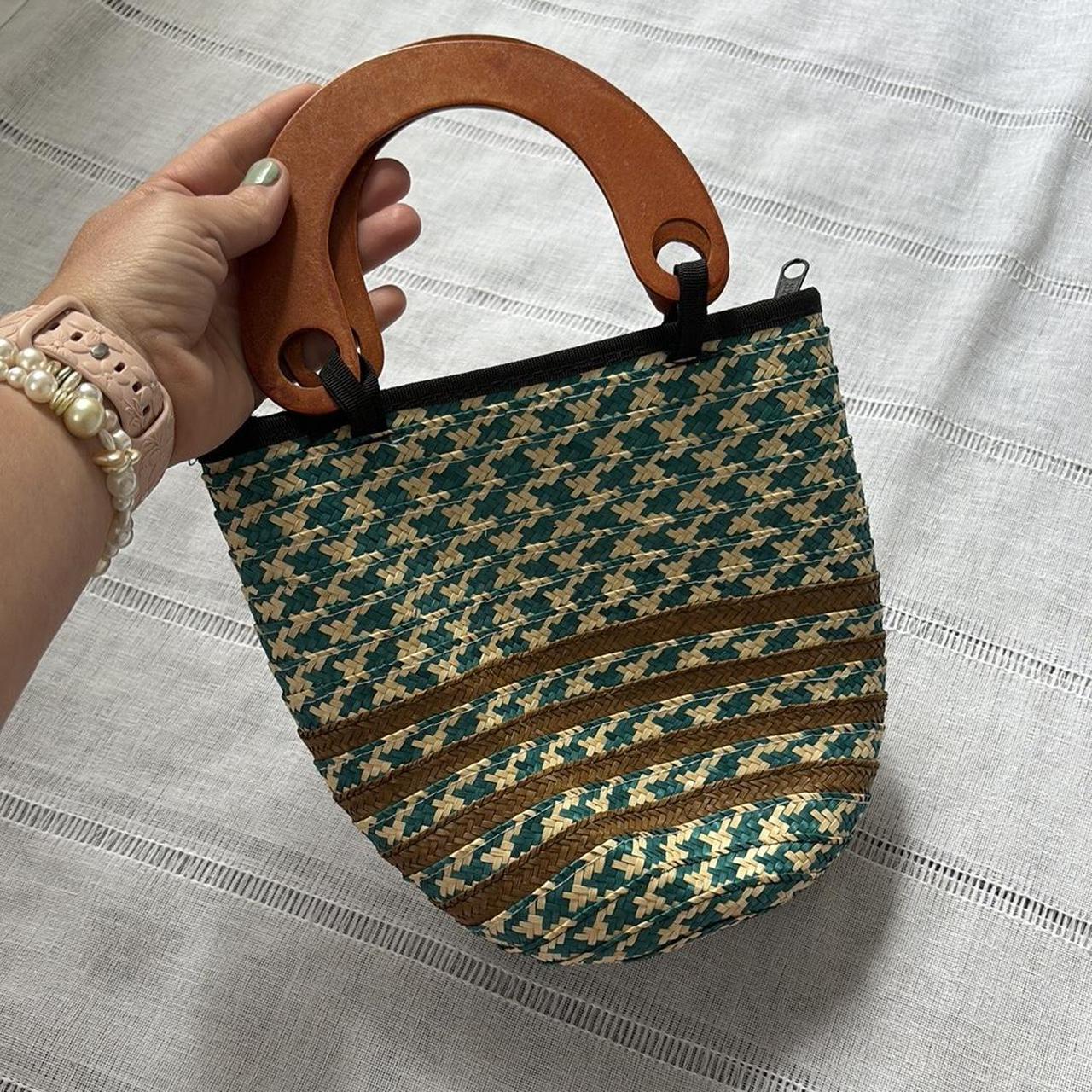 item listed by radiatejoyclothing