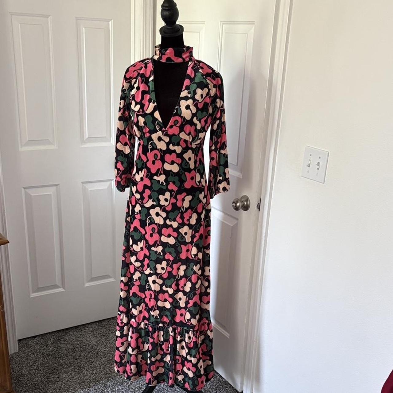 item listed by radiatejoyclothing