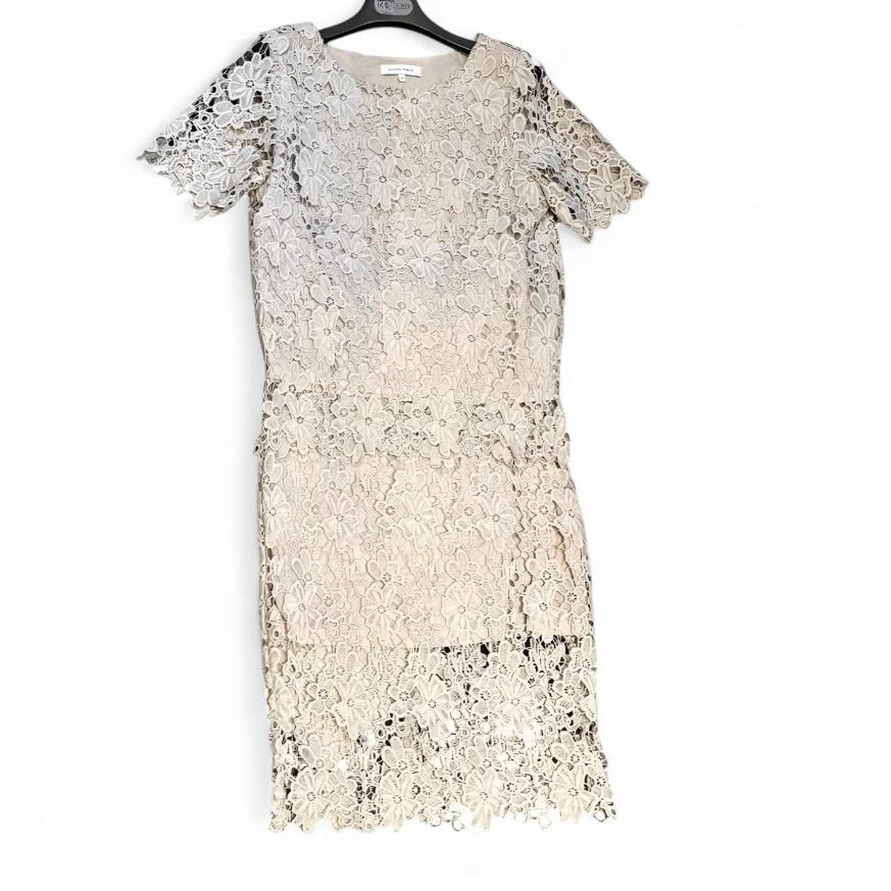 item listed by annadresses21