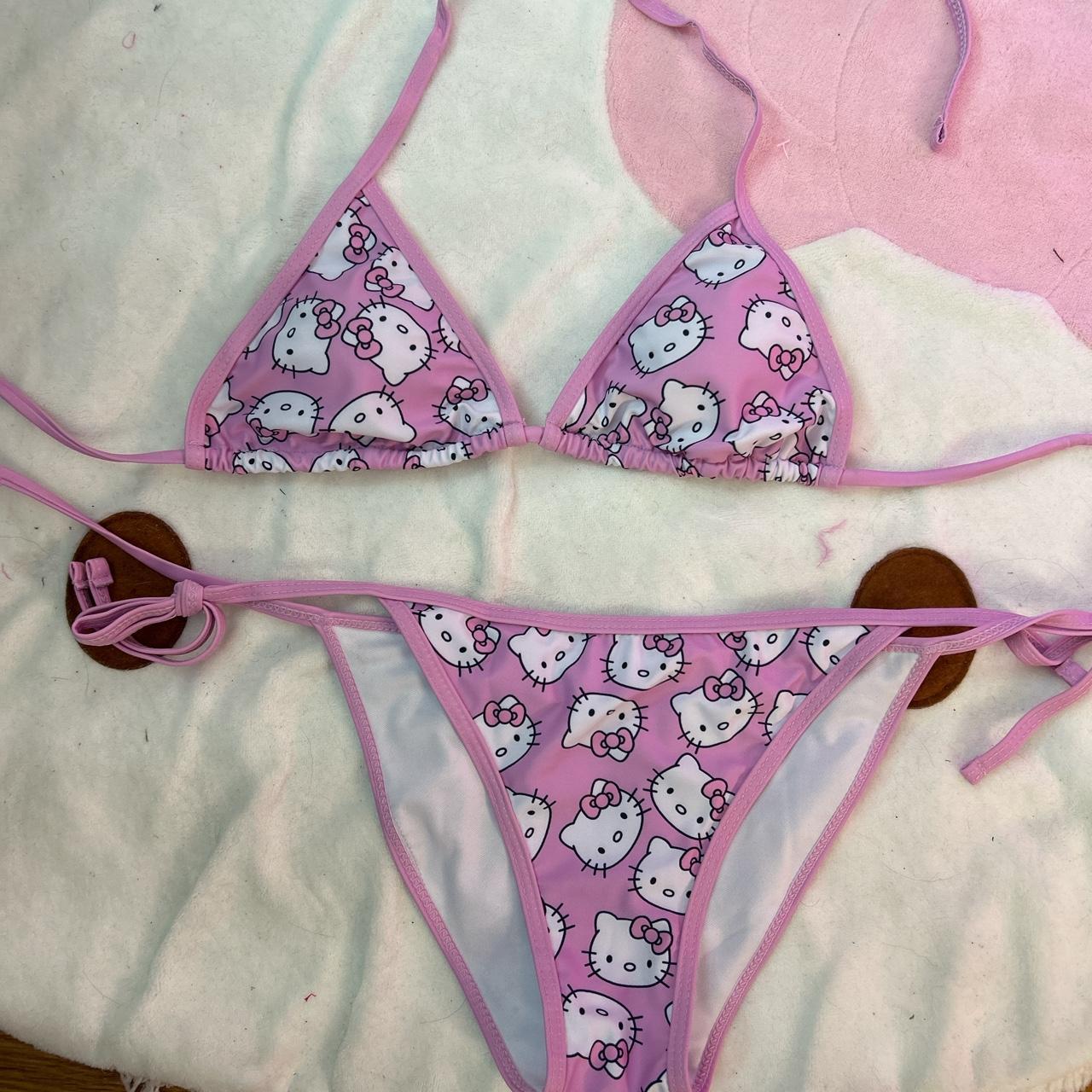 💜Hello Kitty bikini 💜S/M 💜msg me if interested - Depop