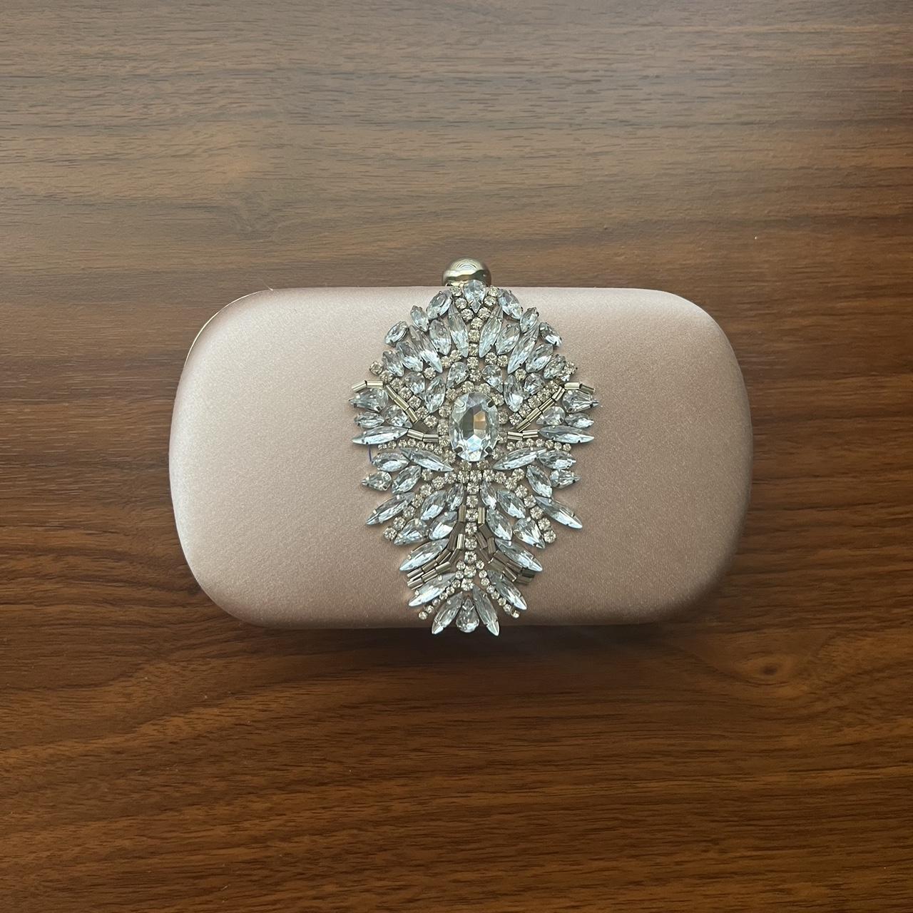 item listed by scarriecherrie