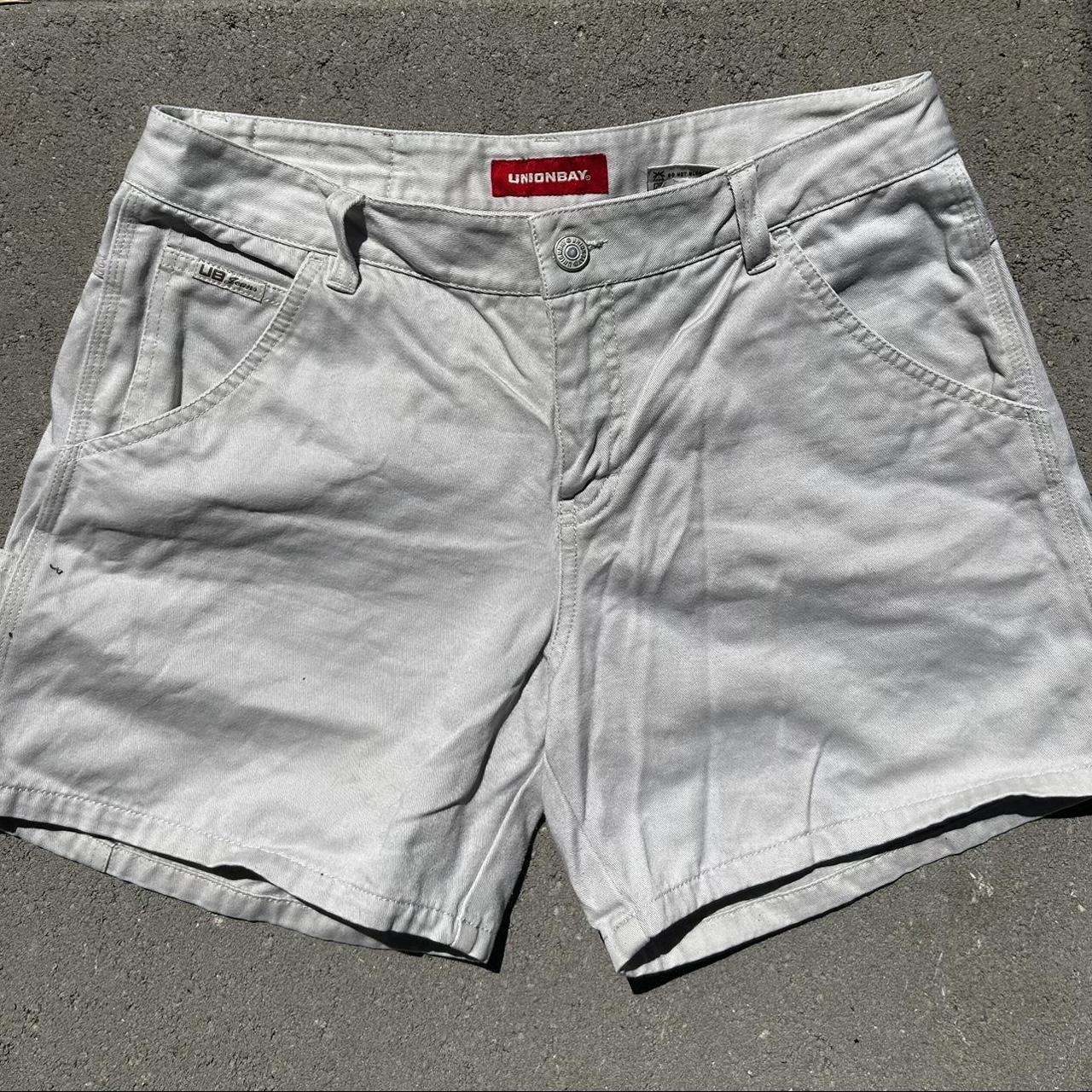 offwhite union bay cargo shorts super cute & comfy... Depop