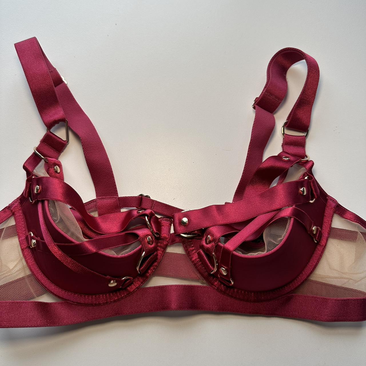 Victoria Secret Unlined Strappy Demi Bra, Luxe - Depop