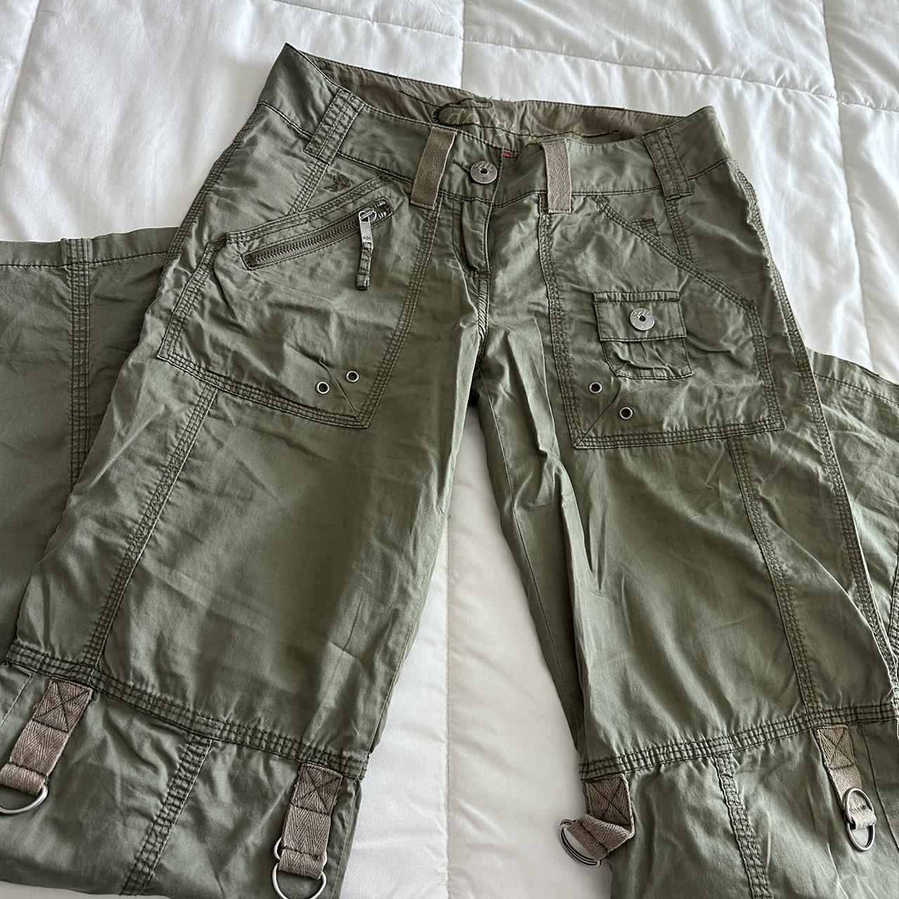 Womens Cargo Pants Recommendations Im on the search for goodquality cargo  pants not the thin ones with lots of pockets I can only fit in womens  sizing waist 24 inch and would