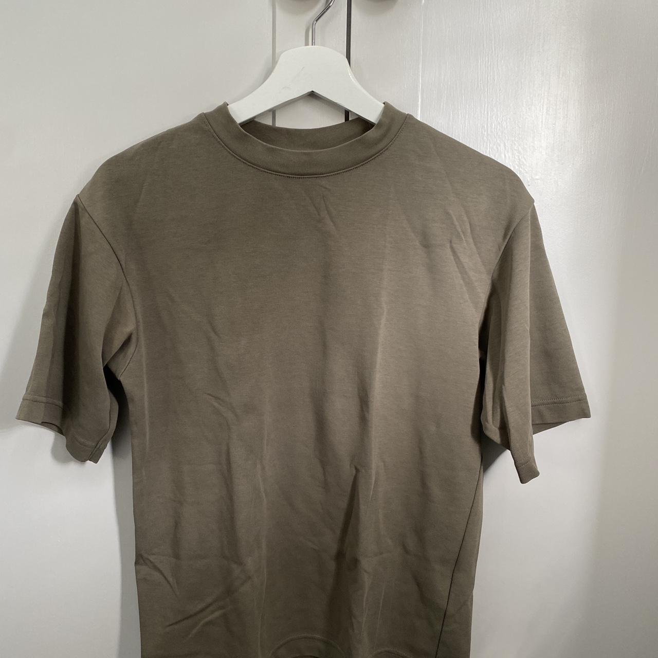 Uniqlo U Airism Oversize T shirt Men's XXS in... - Depop