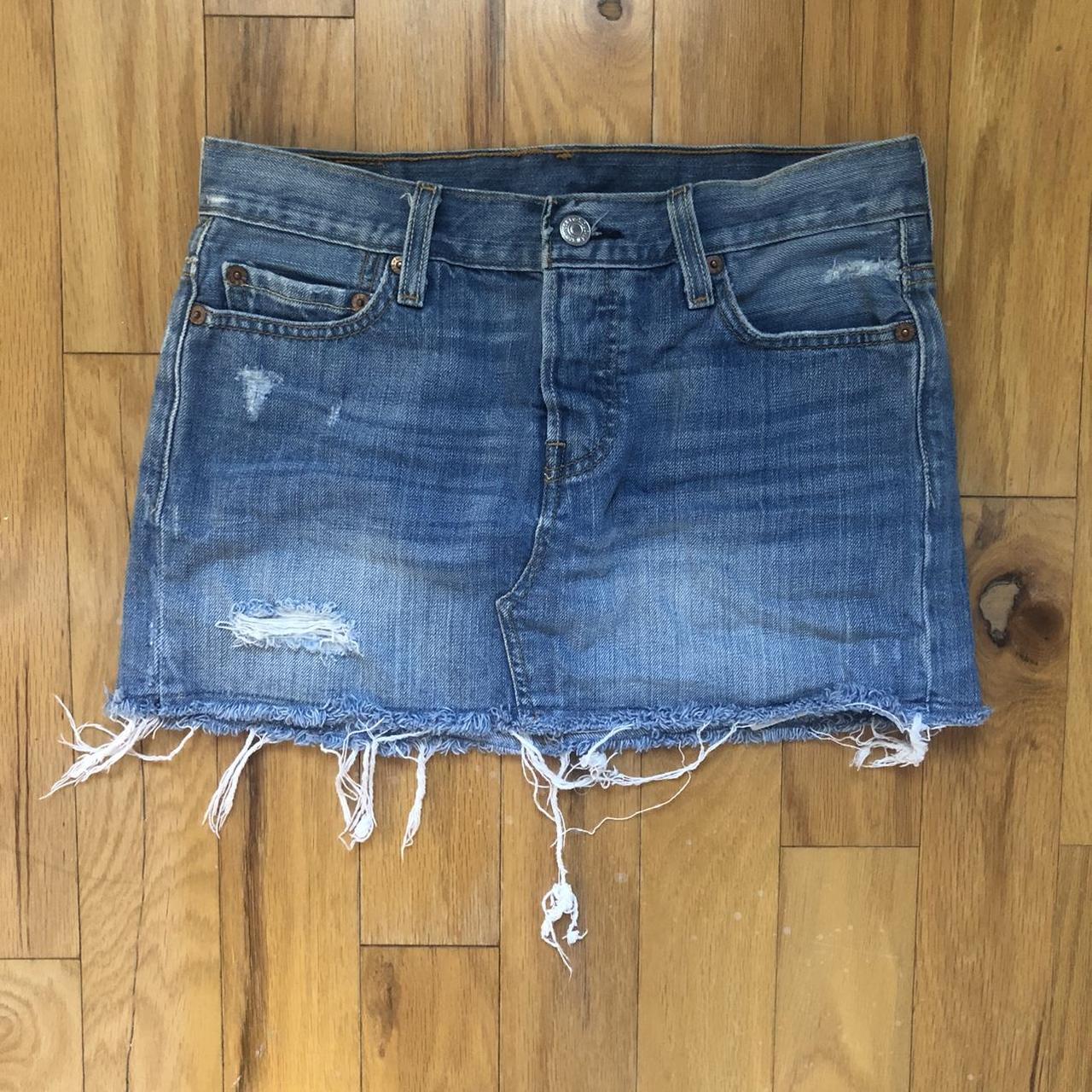 Retro Levi’s 501 Mini Skirt 💙🤍 Medium wash, light... - Depop