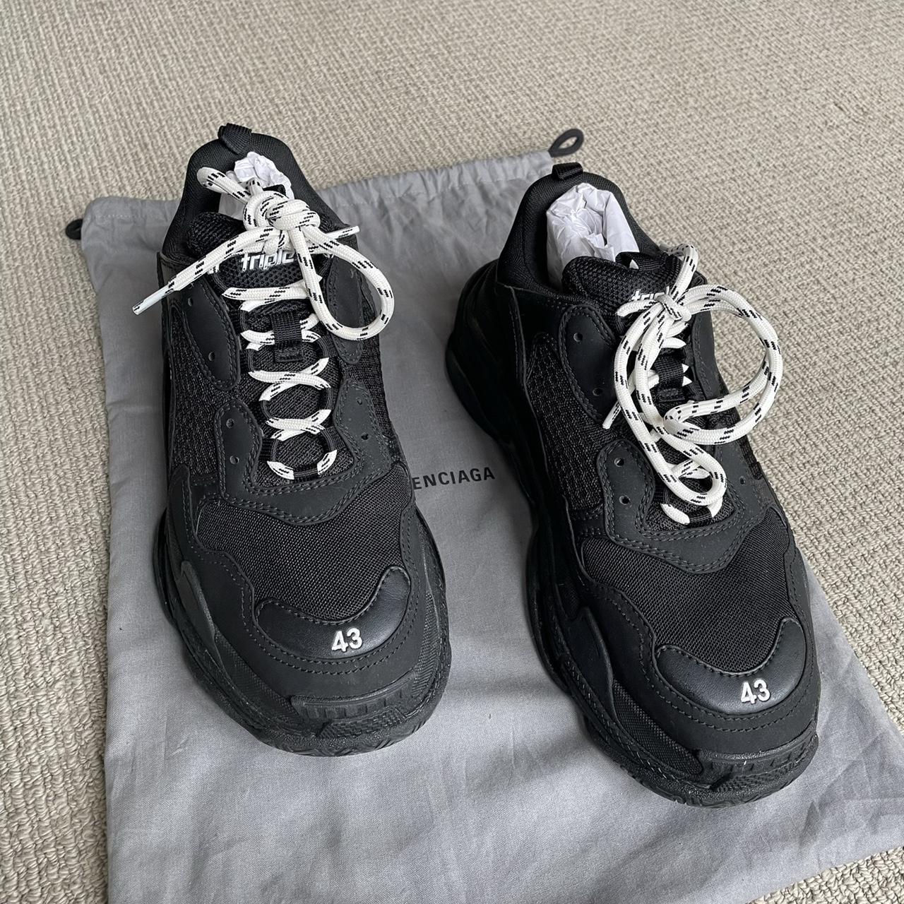 balenciaga triple runners