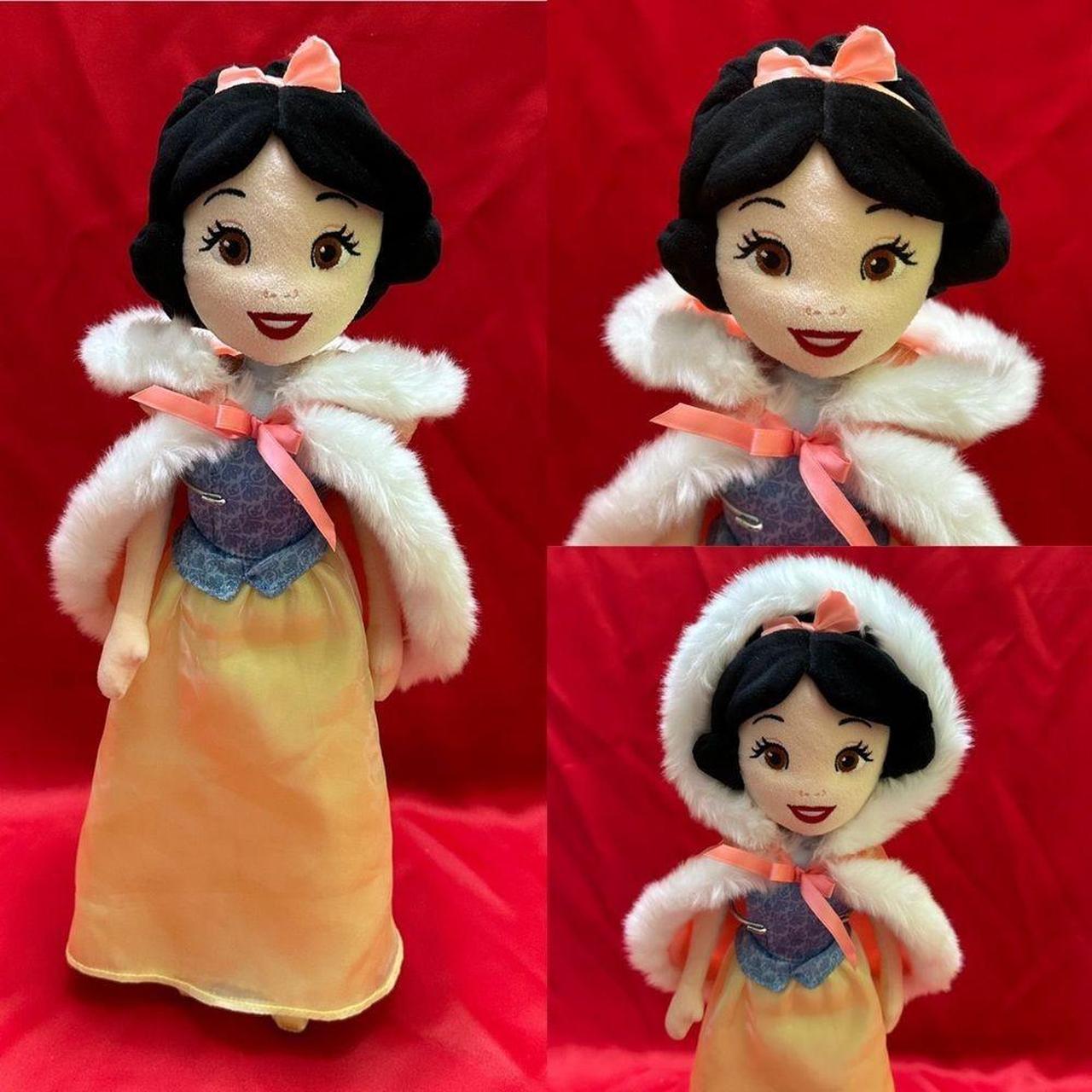 Plush snow white online