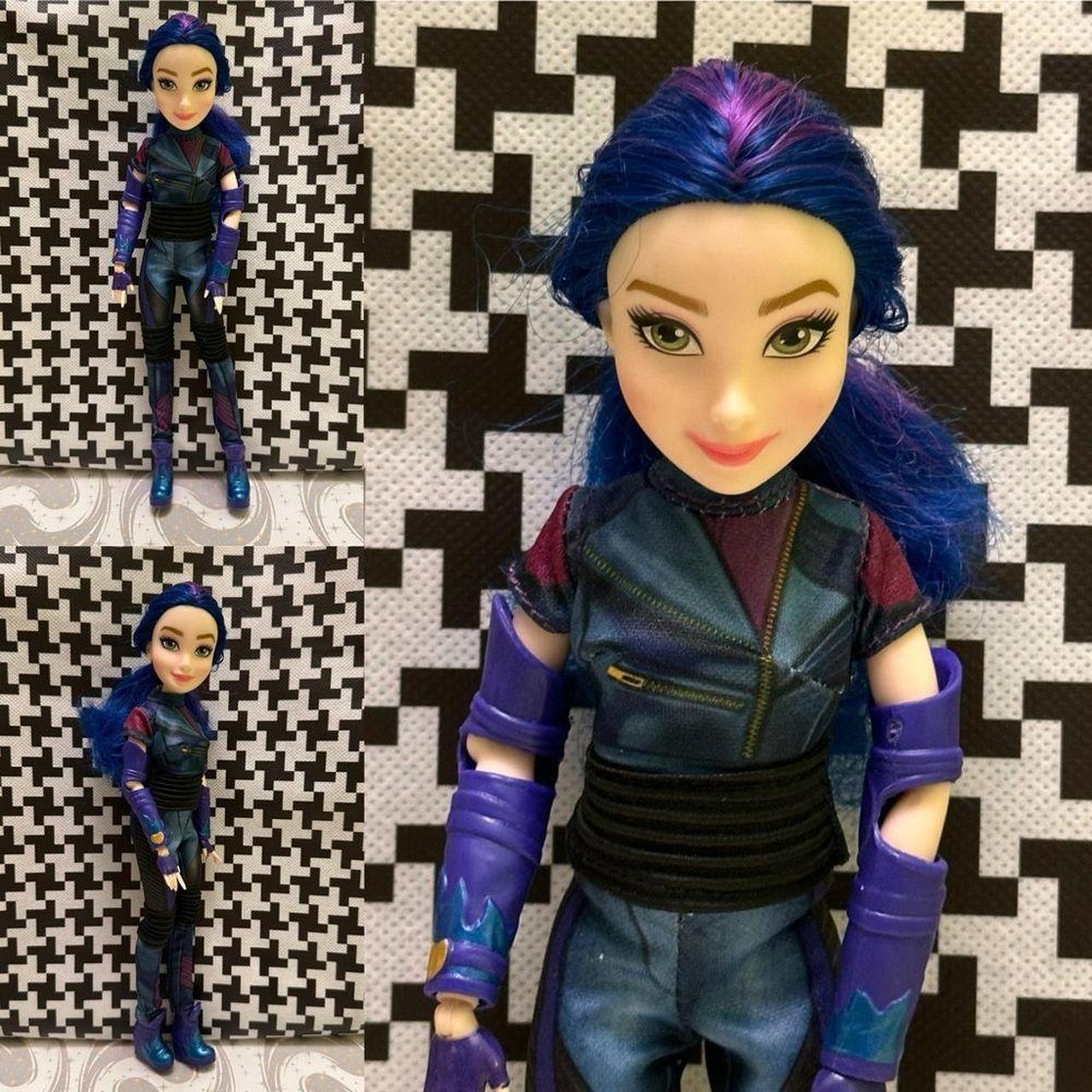 Disney Descendants 3 Mal doll 11” articulated blue... - Depop