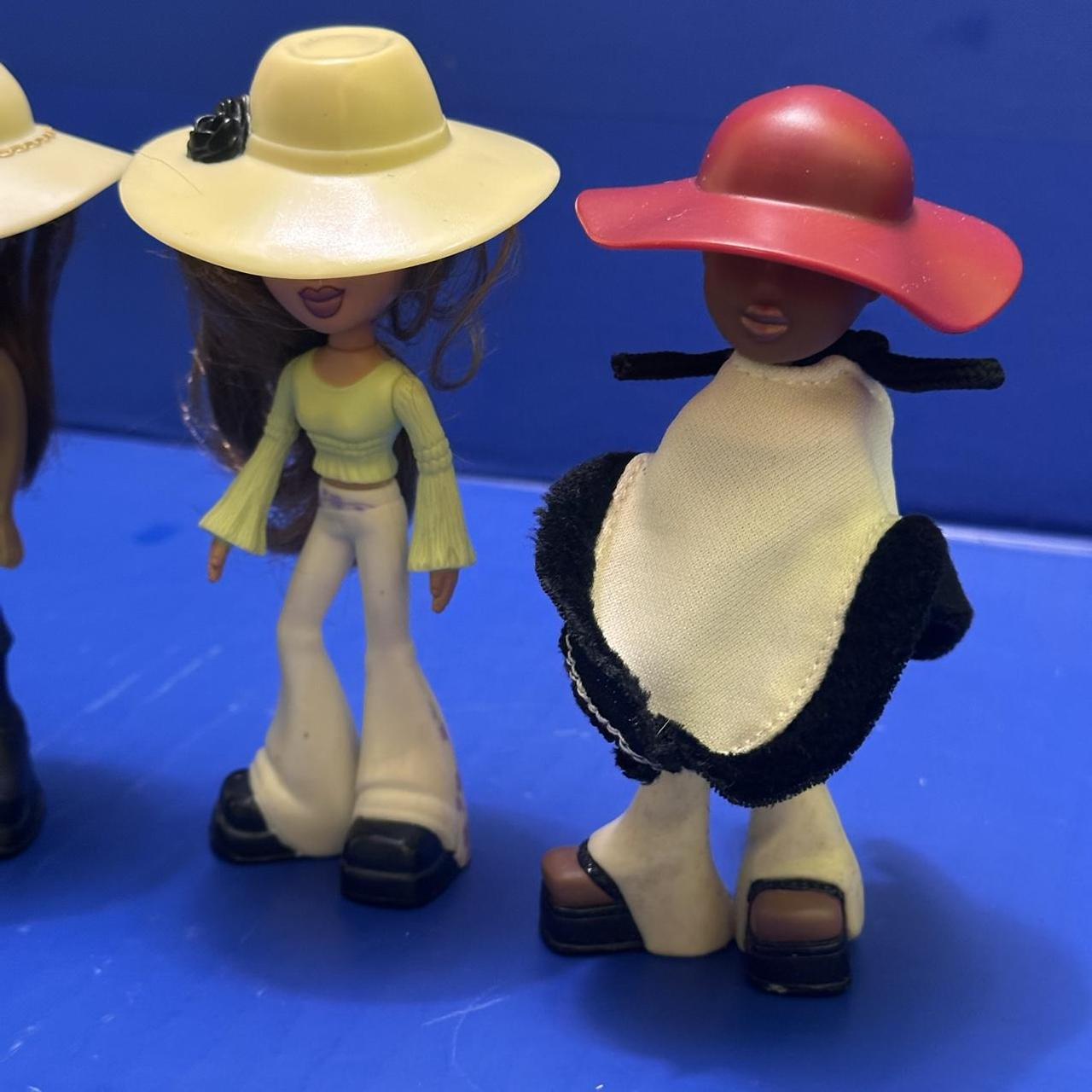 Happy Meal Bratz Toys 2003 MCDONALD'S HAPPY MEAL BRATZ DOLL TOY