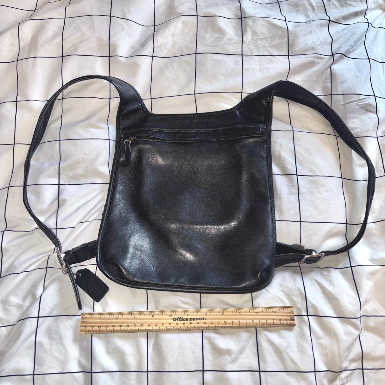 item listed by closetmontage