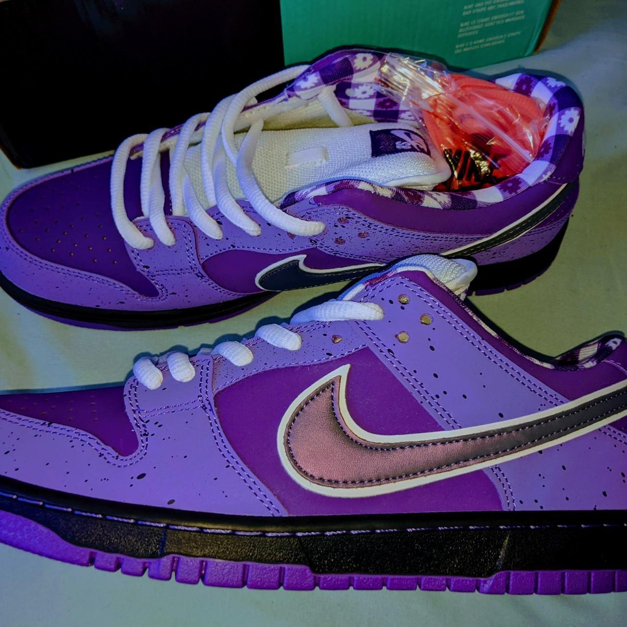 nike purple lobsters