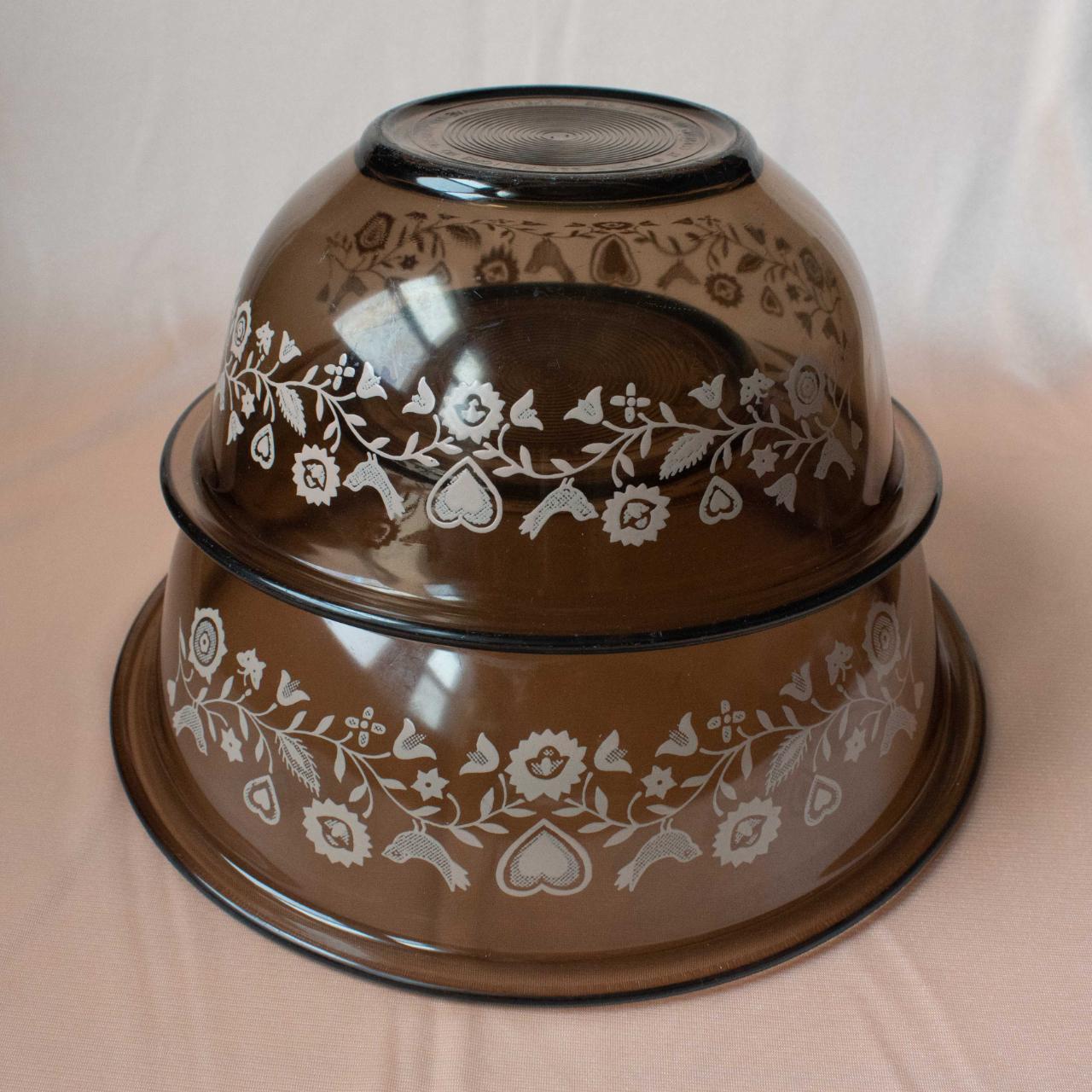 Pyrex Festive Harvest Mixing Bowls