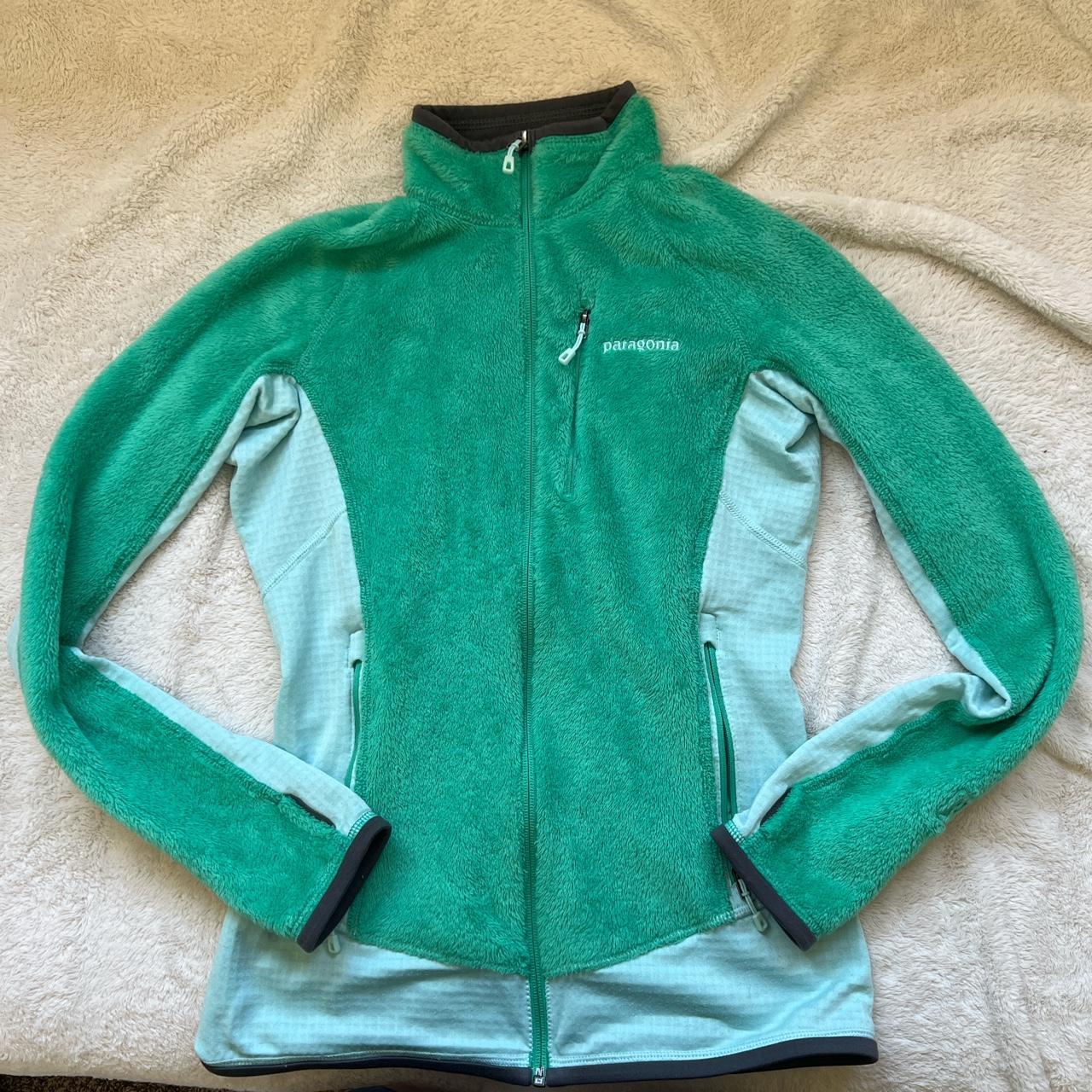 Patagonia Women s R2 Fleece Jacket