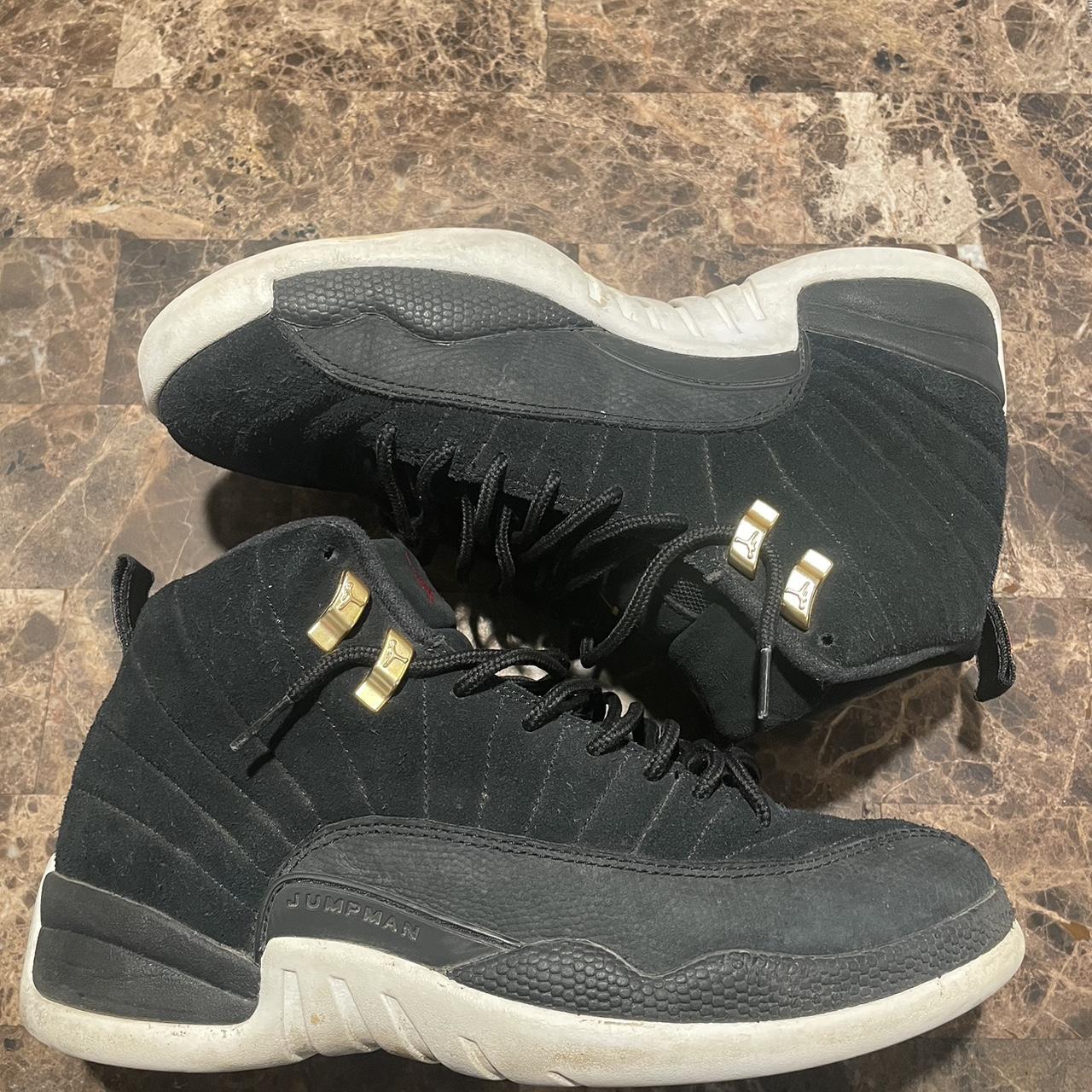 Reverse sale taxi 12s