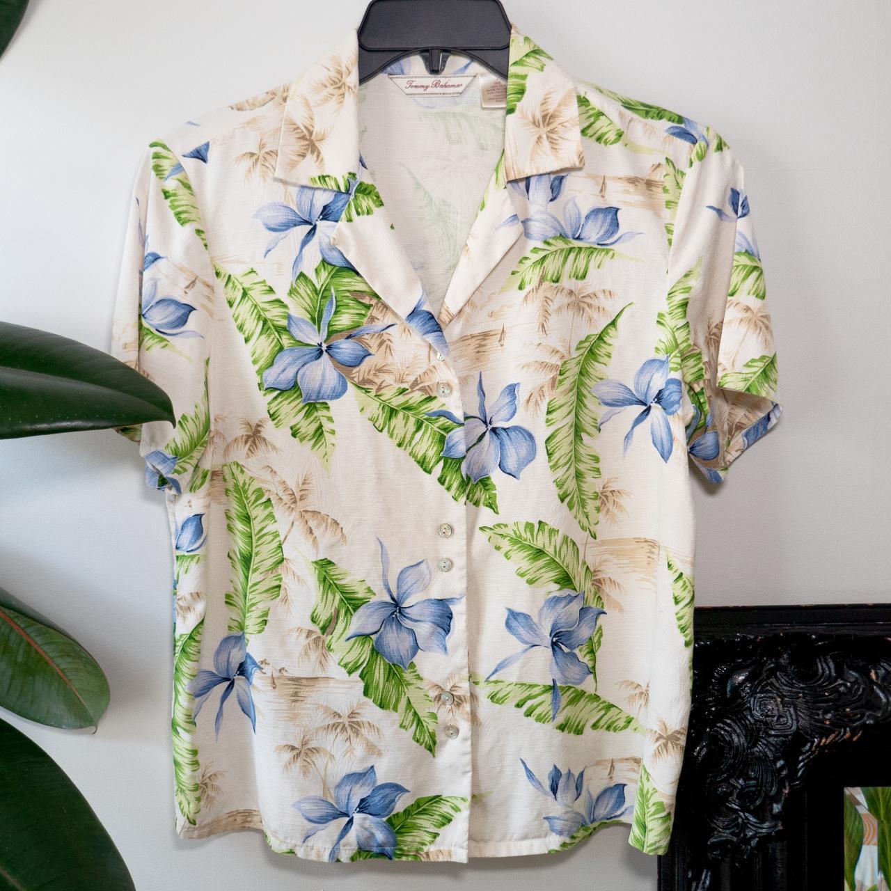 hawaiian 70s 90s 🌺 tropical bahamas style button up - Depop