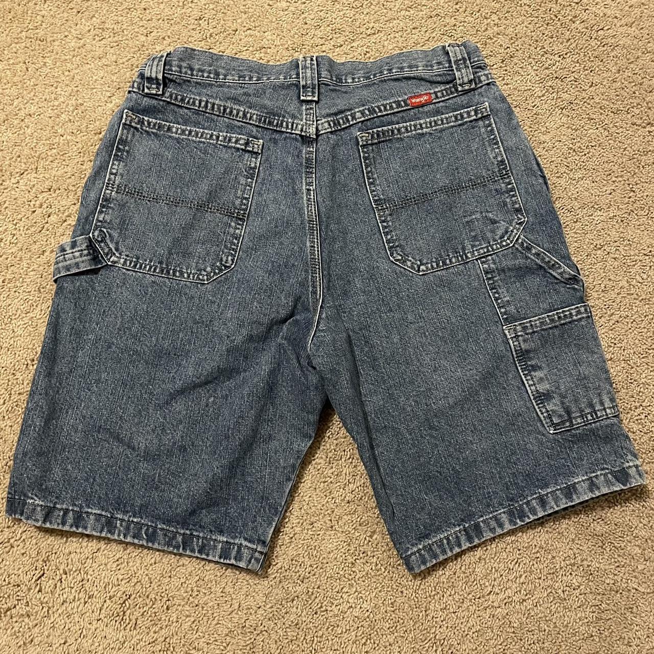 wrangler carpenter jean shorts size 33 waist. great... - Depop