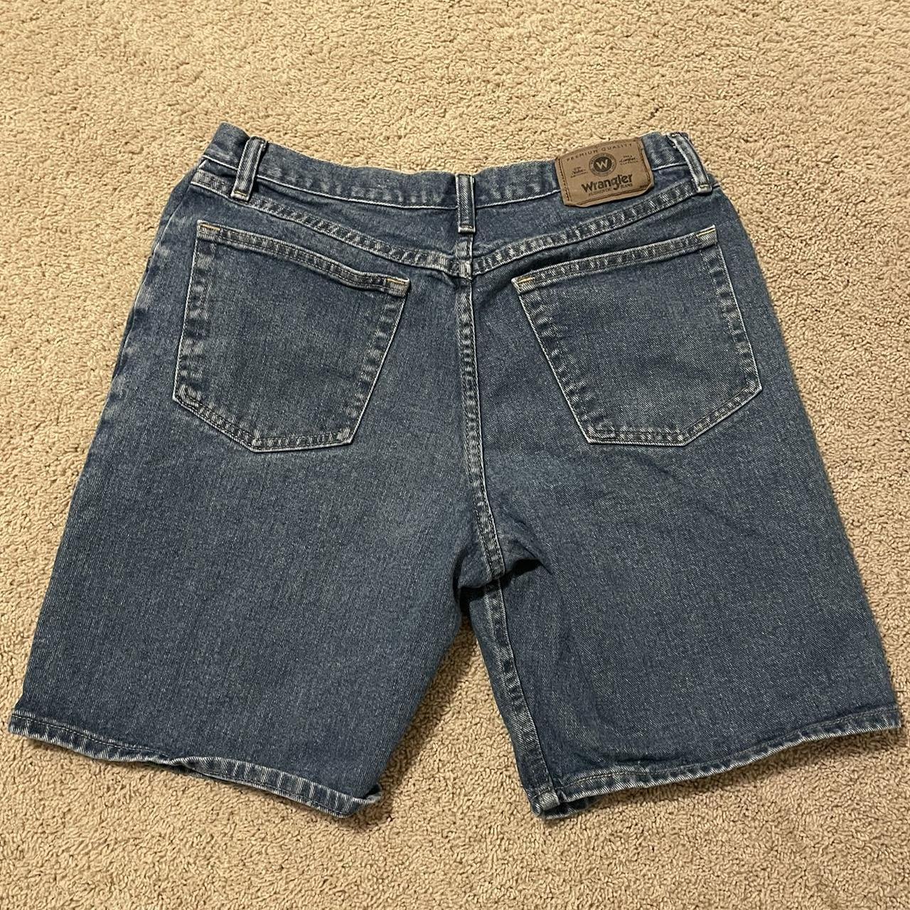 wrangler relaxed fit jean shorts size 33. great... - Depop