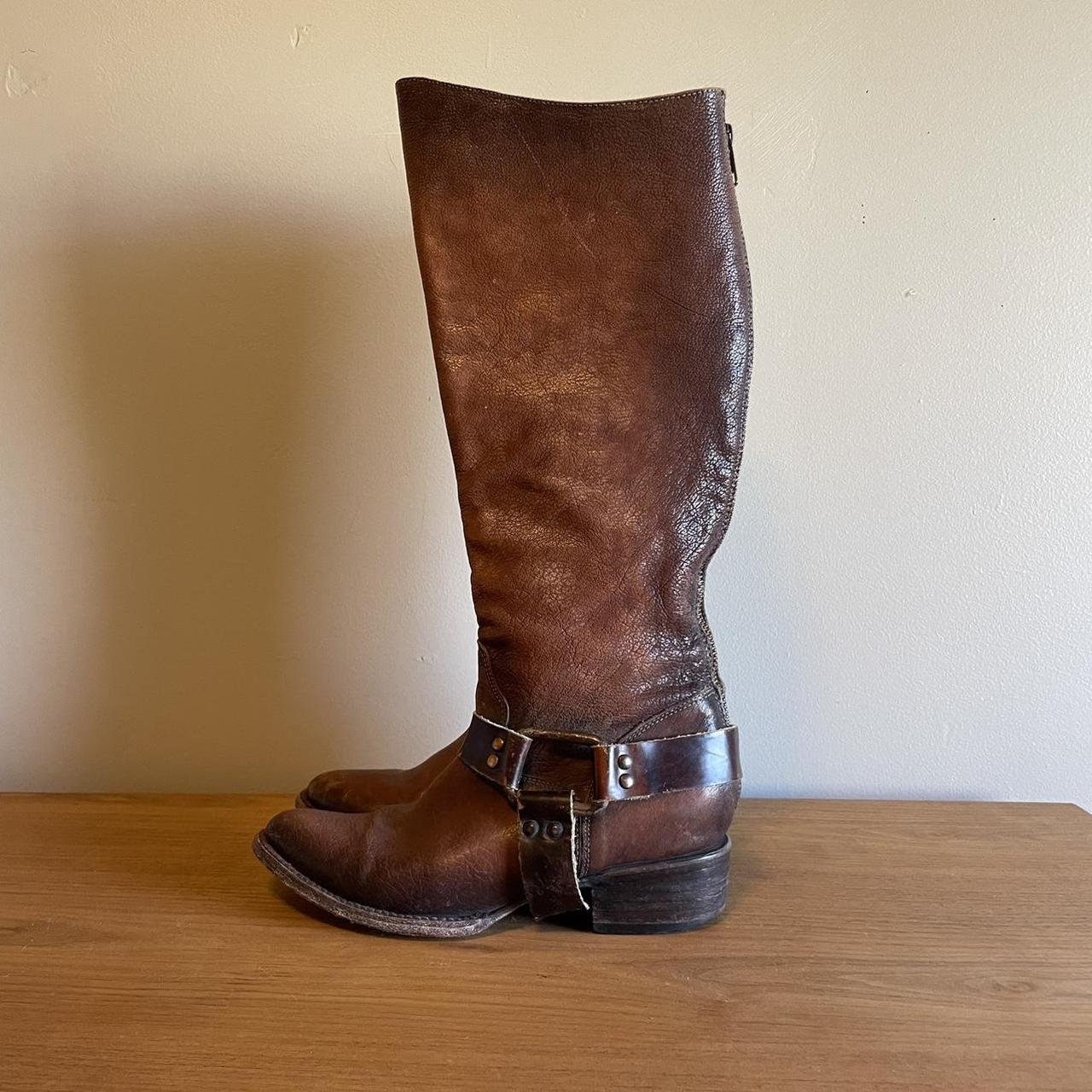 On sale Freebird Phily size 6 Rust