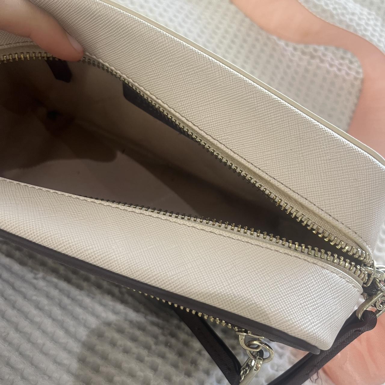 Country road crossbody bag Used once New... Depop