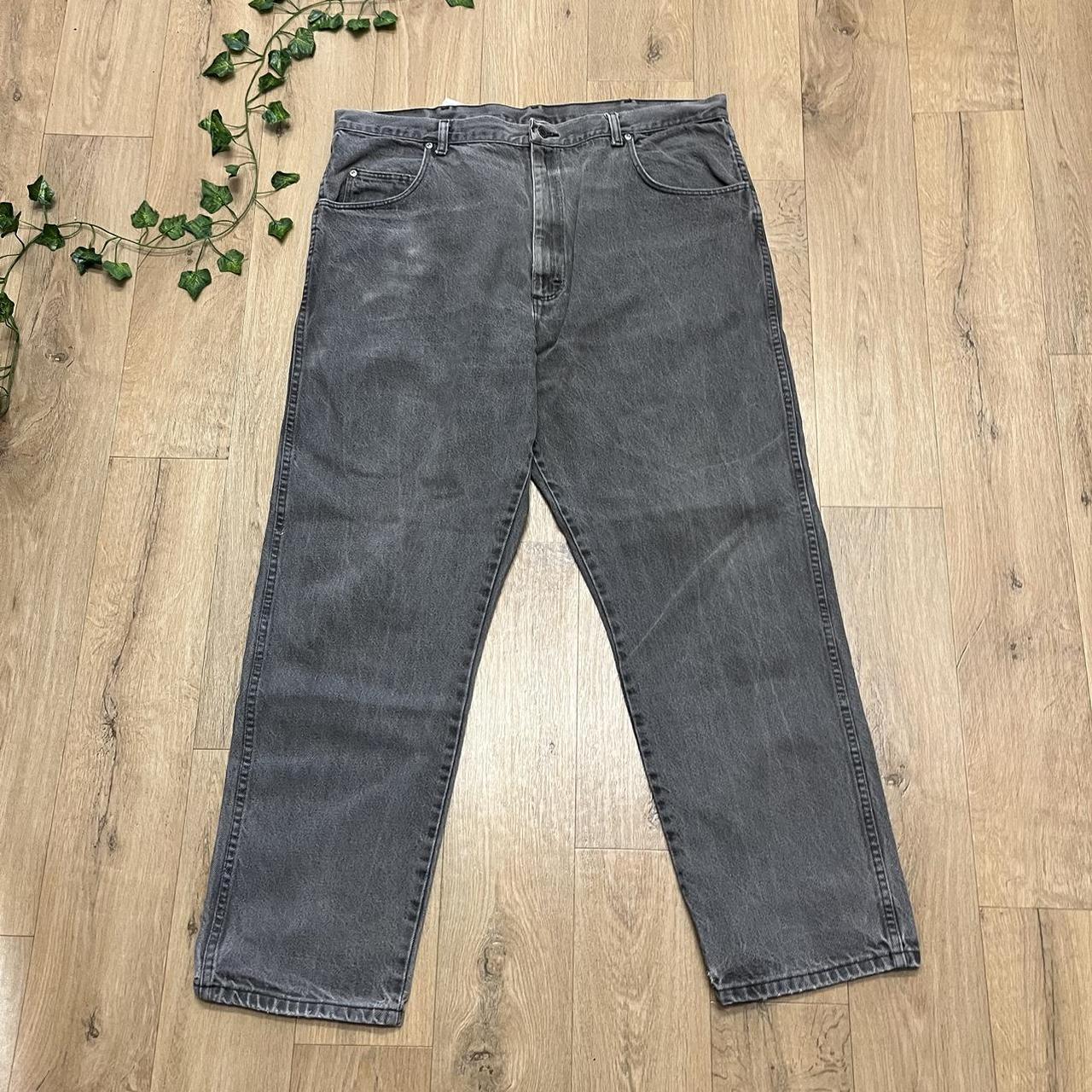 Wrangler Men's Grey Jeans | Depop