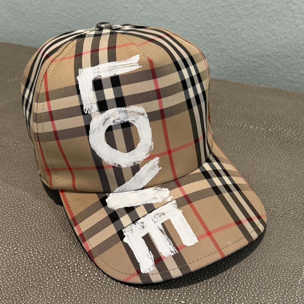 日本全国送料無料商品人気ランキング Burberry Love Print Vintage Check Baseball Cap Unisex | Depop 帽子