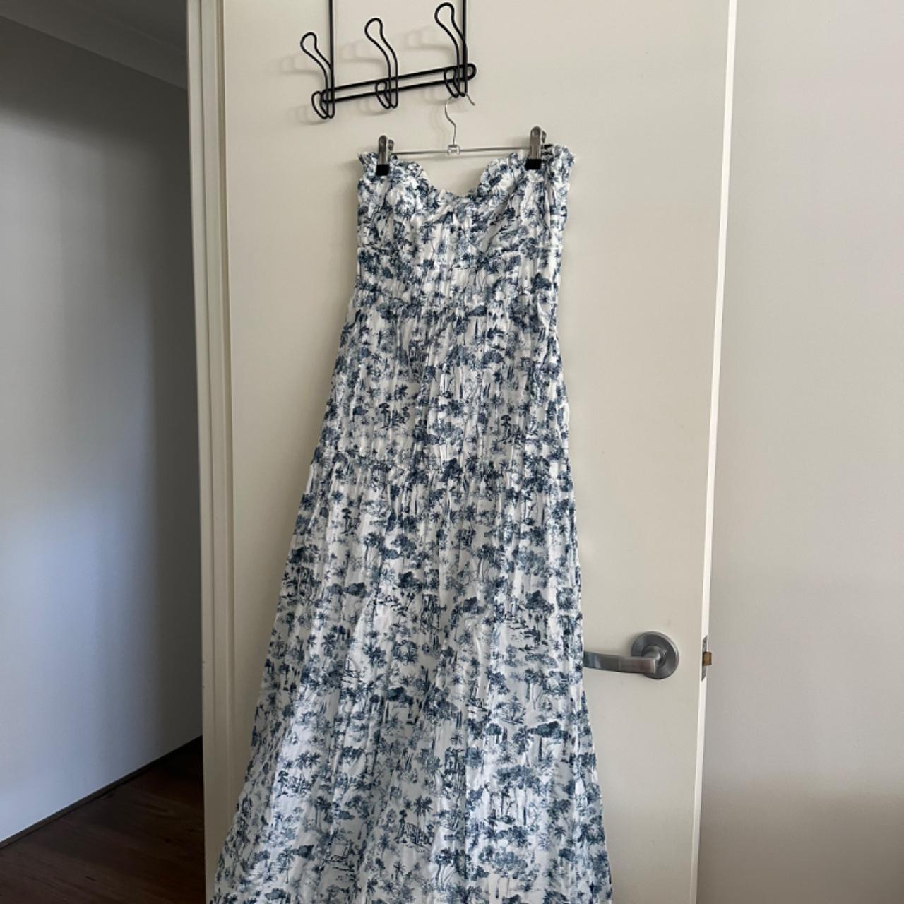 Sir / Sir the Label Dimitri Stapless Midi Dress... Depop