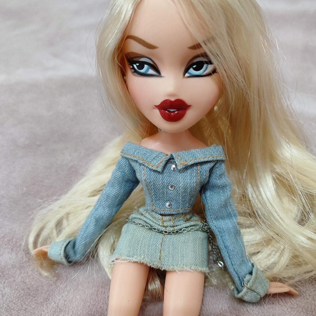 bratz dolls with blue eyes