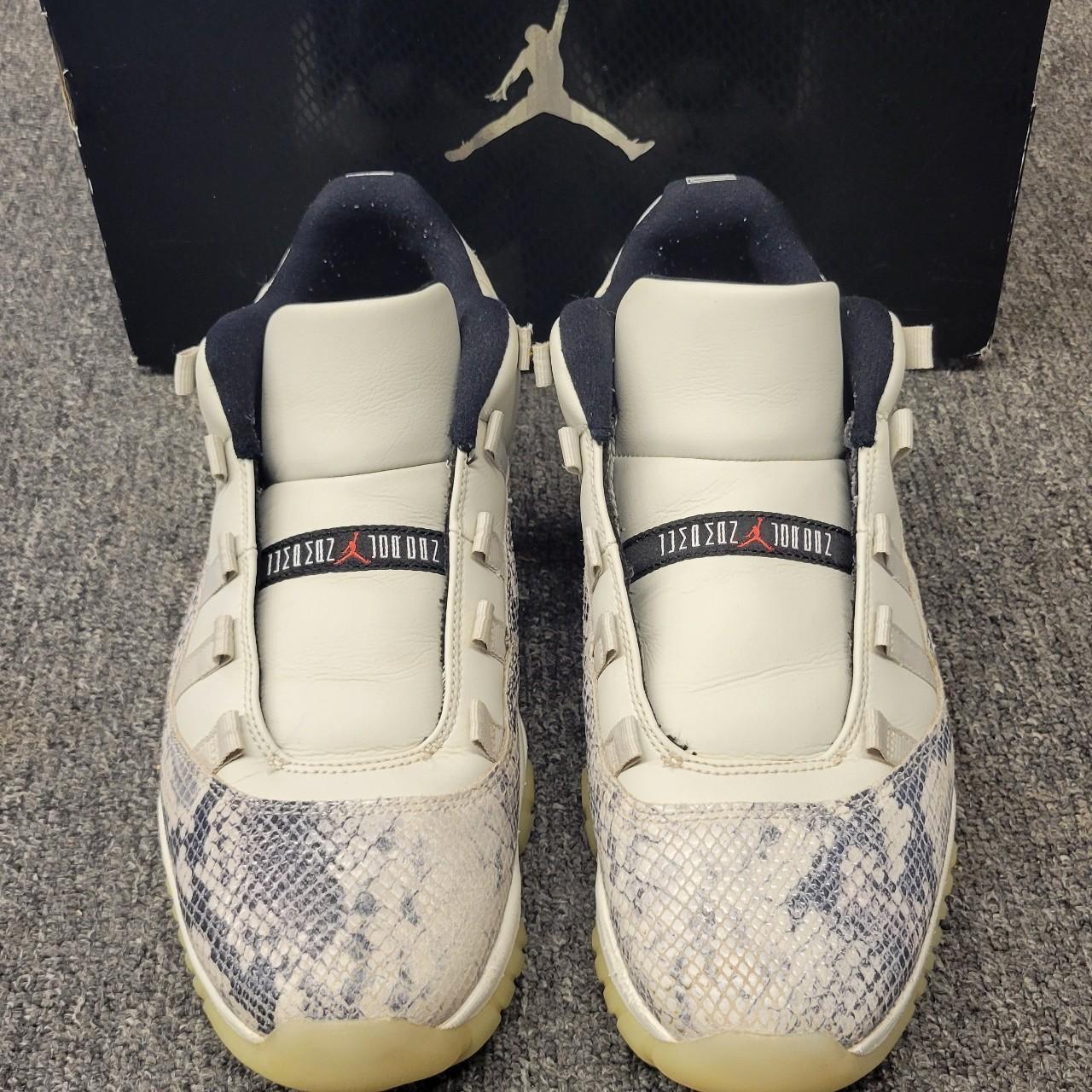 jordan 11 low snake skin