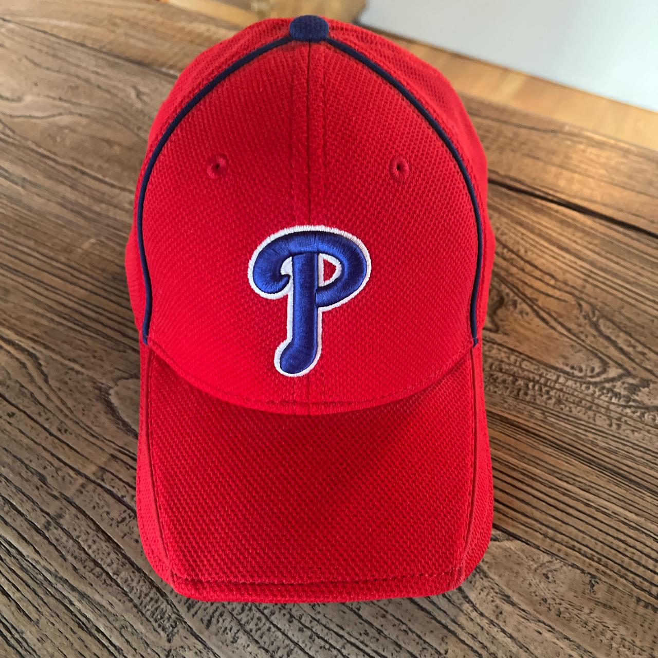 Philadelphia Phillies Cap 🧢 Size Medium-Large Depop