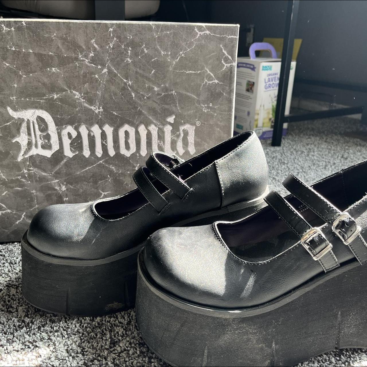 demonia kera 21 pink