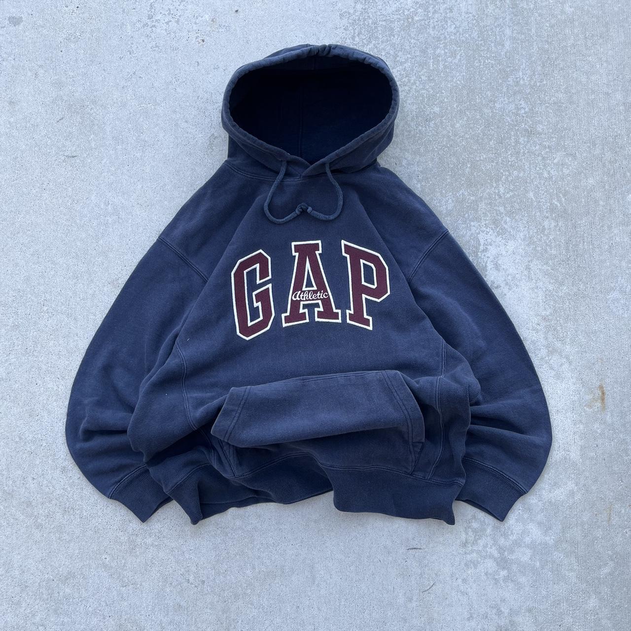 90s Gap Athletics Center Spellout Reverse Weave... - Depop