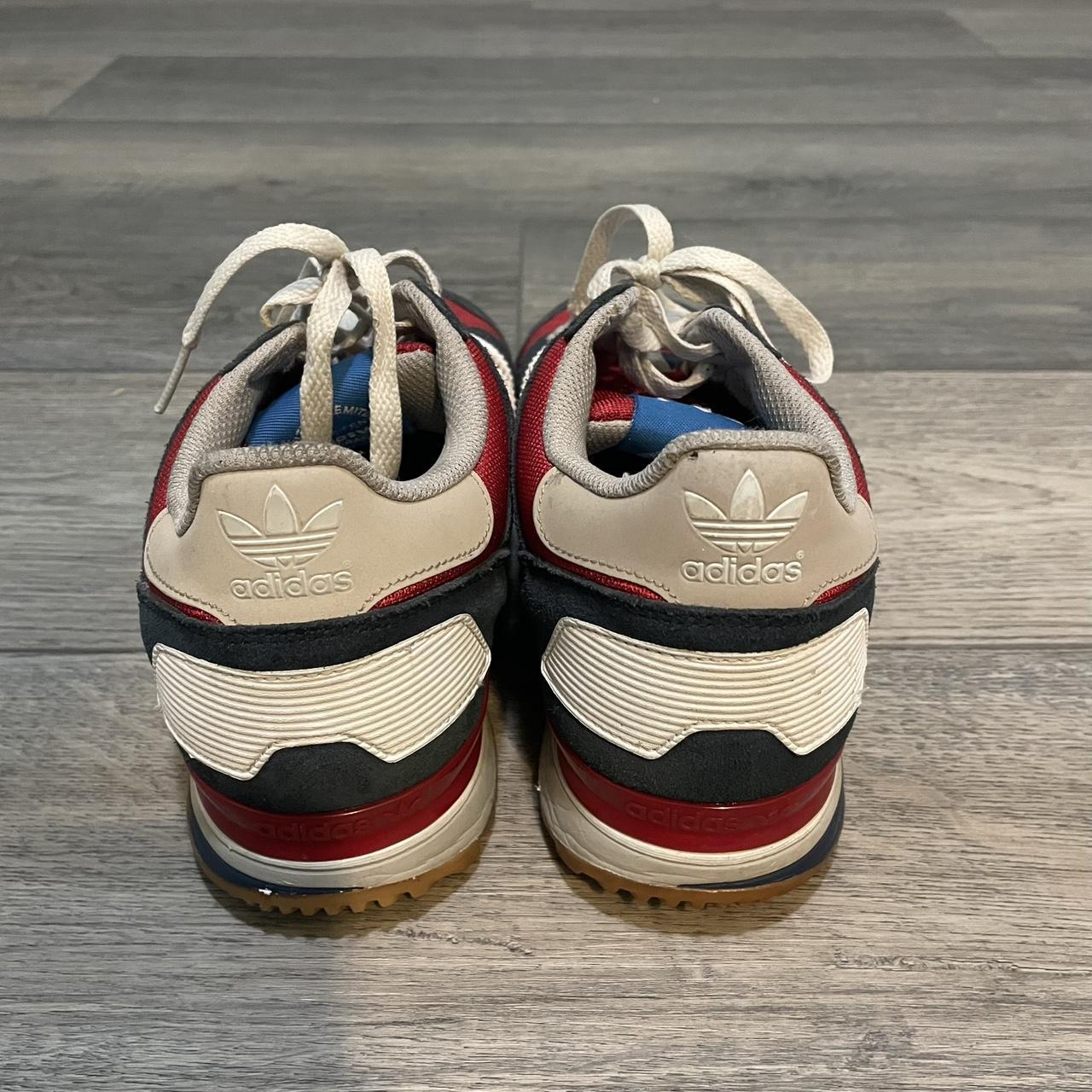 Vintage Adidas ZX700 G96517 Red White and Blue