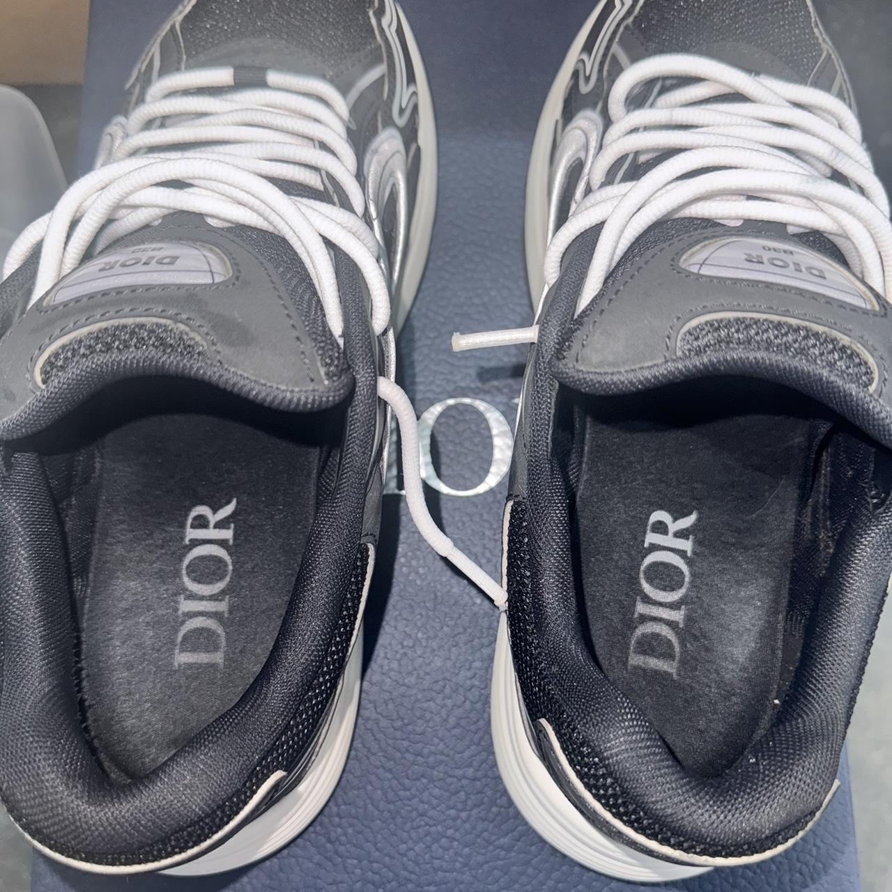 Dior b30 Original box/ dust bag/ Depop