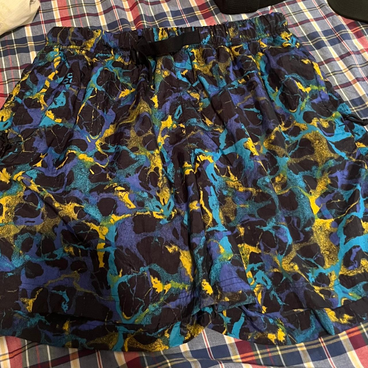 acg shorts mens