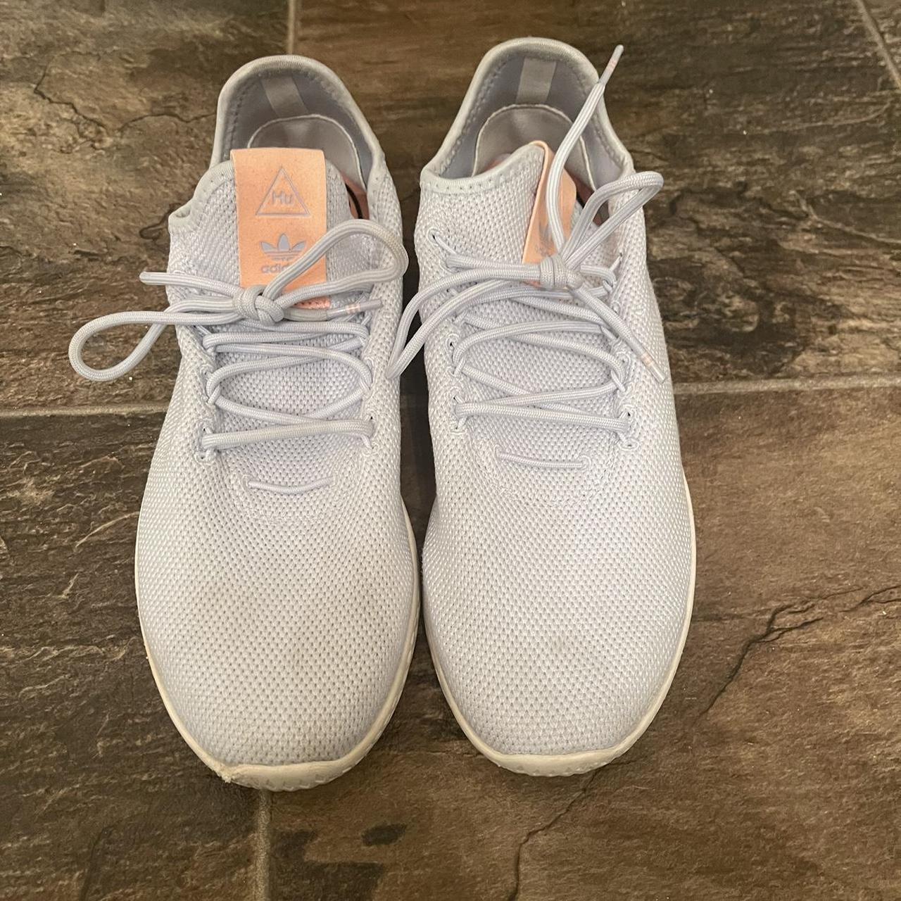 Pharrell williams hu shoes 2024 womens