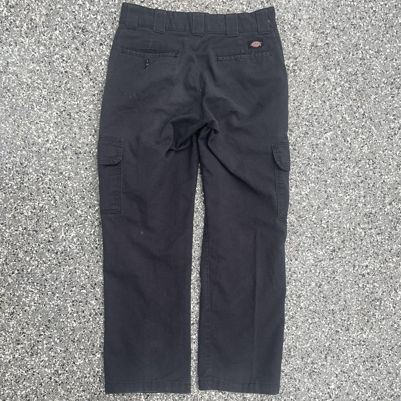 Black dickies cargo pants Doesn’t fit me anymore... - Depop