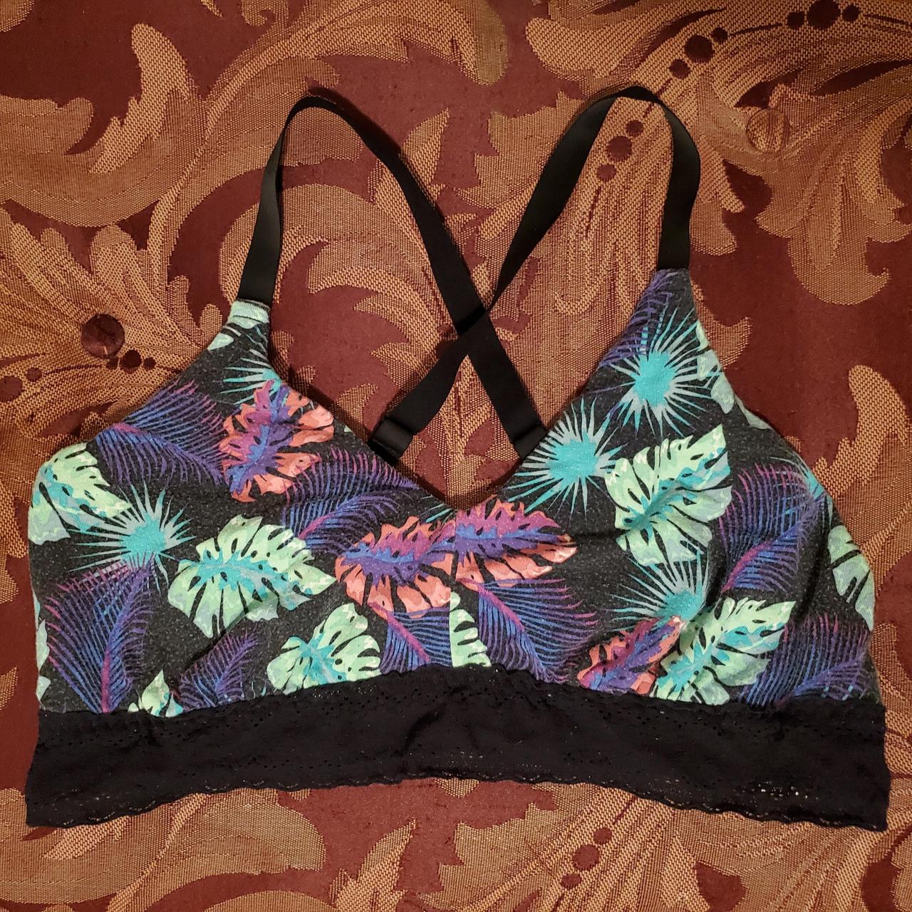 MeUndies FeelFree Lace Longline Bralette - XL Print... - Depop