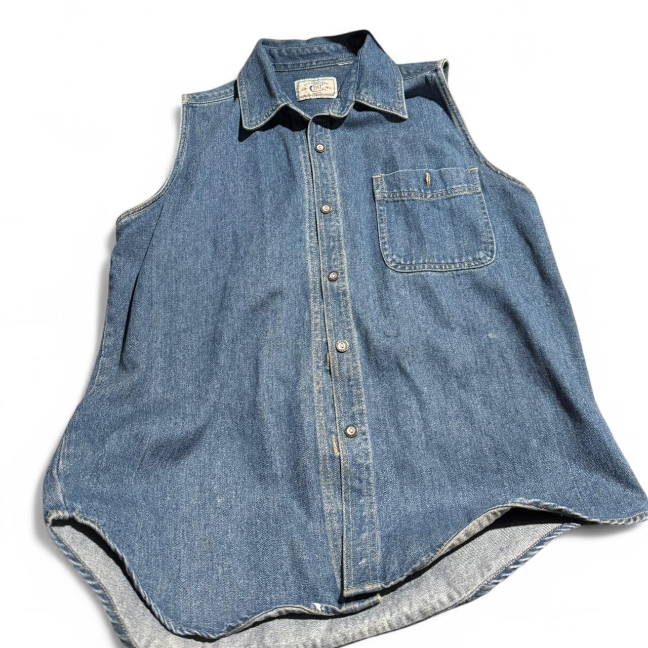 item listed by julissaangelys