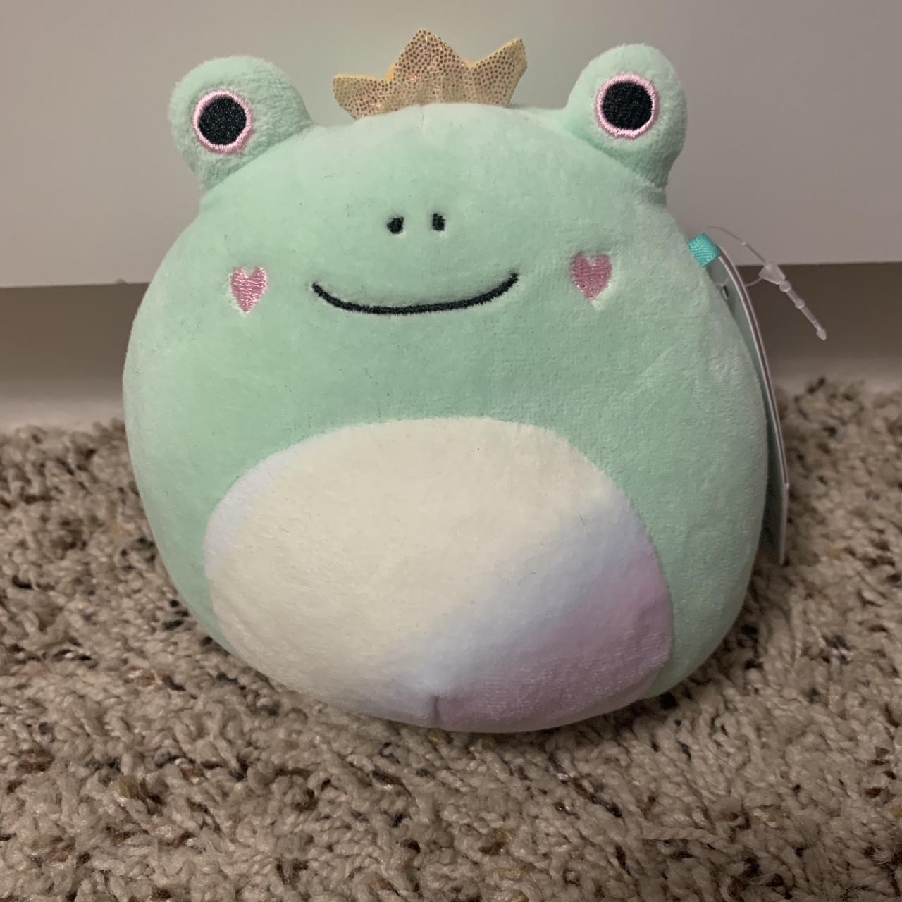 Introducing the adorable SQUISHMALLOWS 5 FENRA FROG