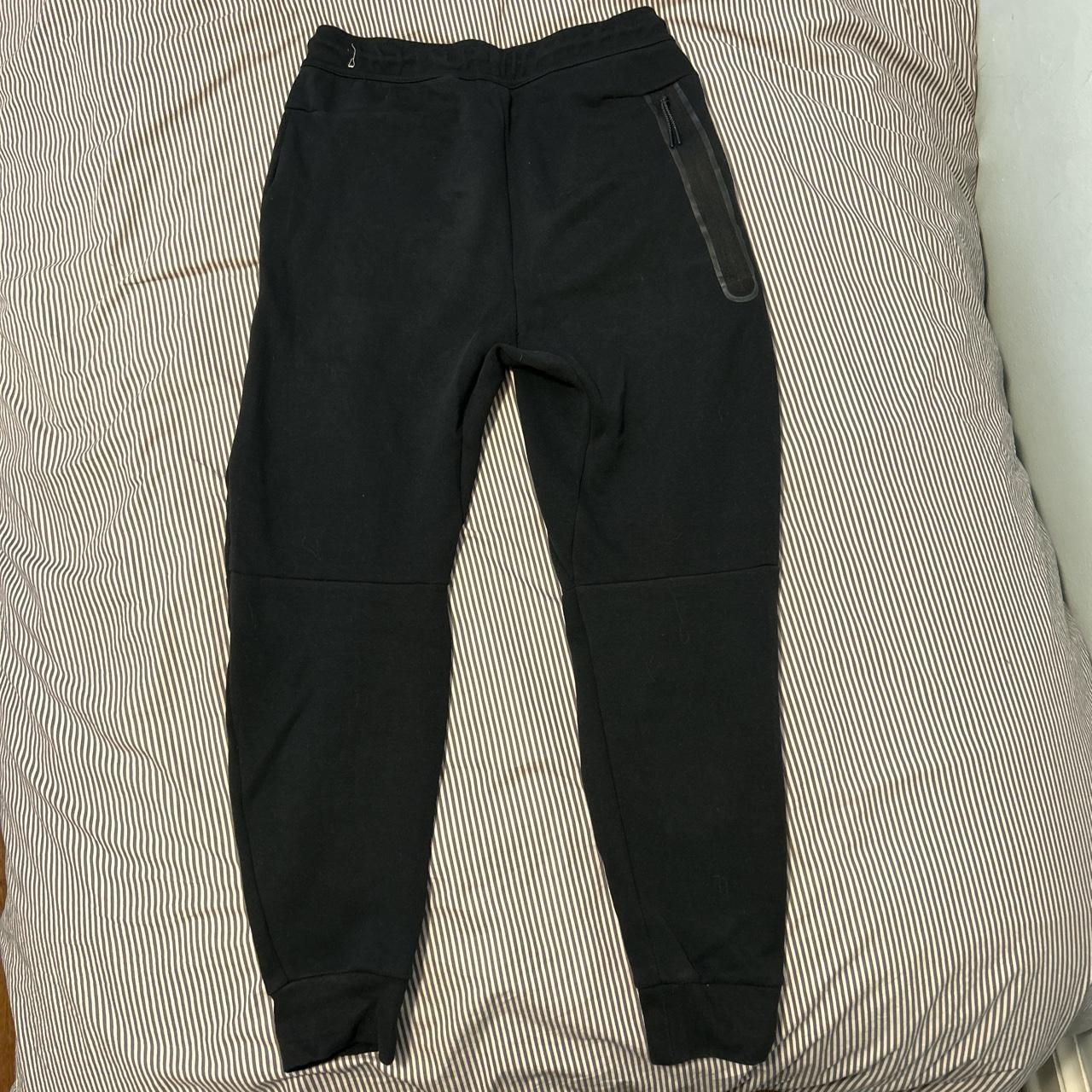 mens black nike tech pants