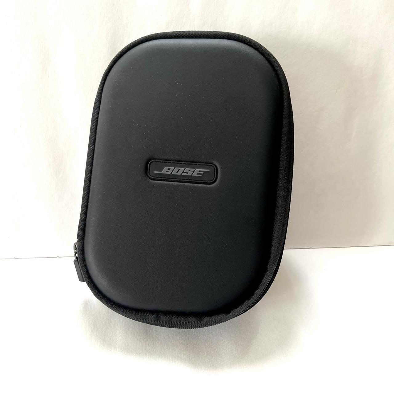 Bose headphone case Depop
